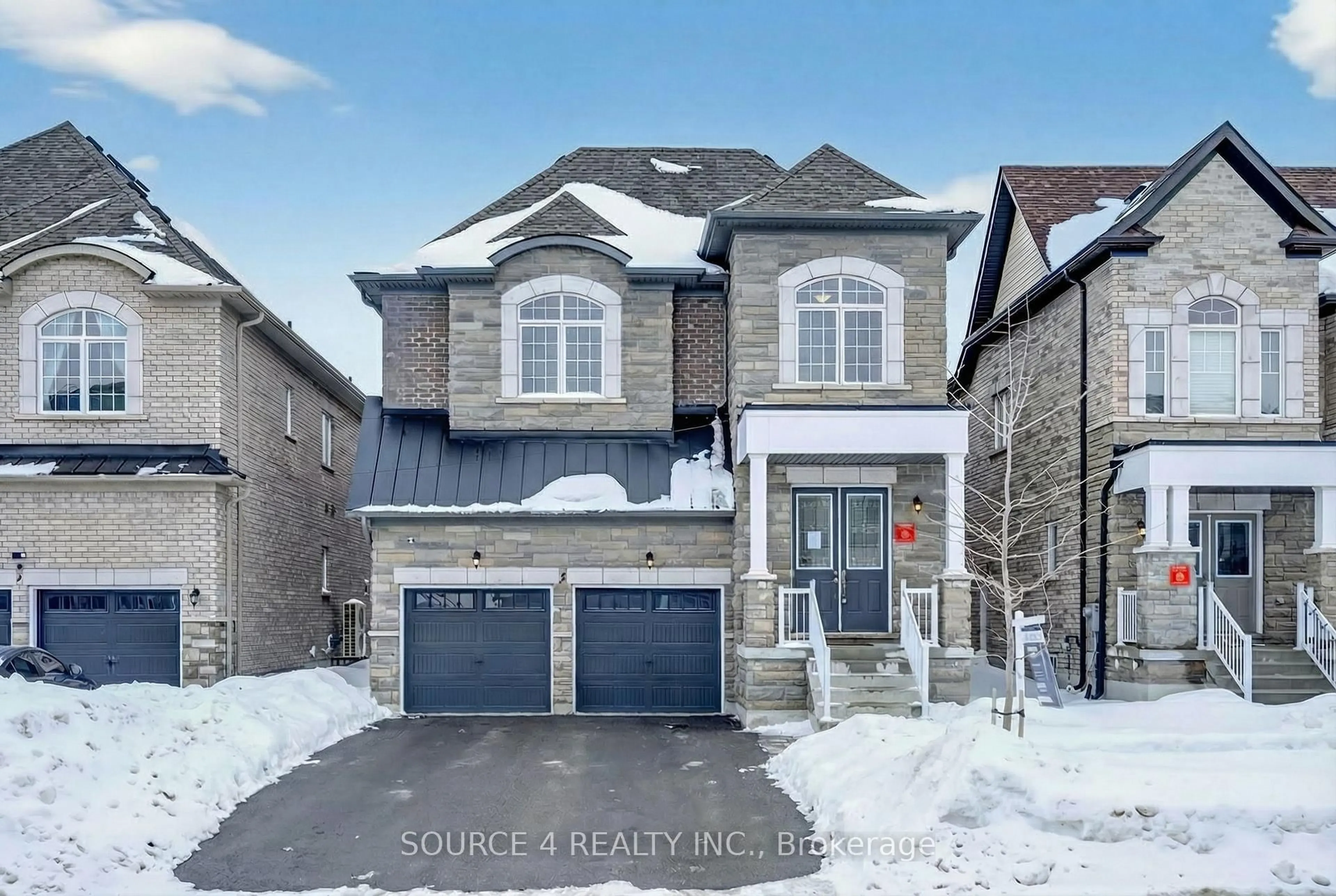 Home with brick exterior material, street for 3 Speciosa St, Richmond Hill Ontario L4E 2Y5