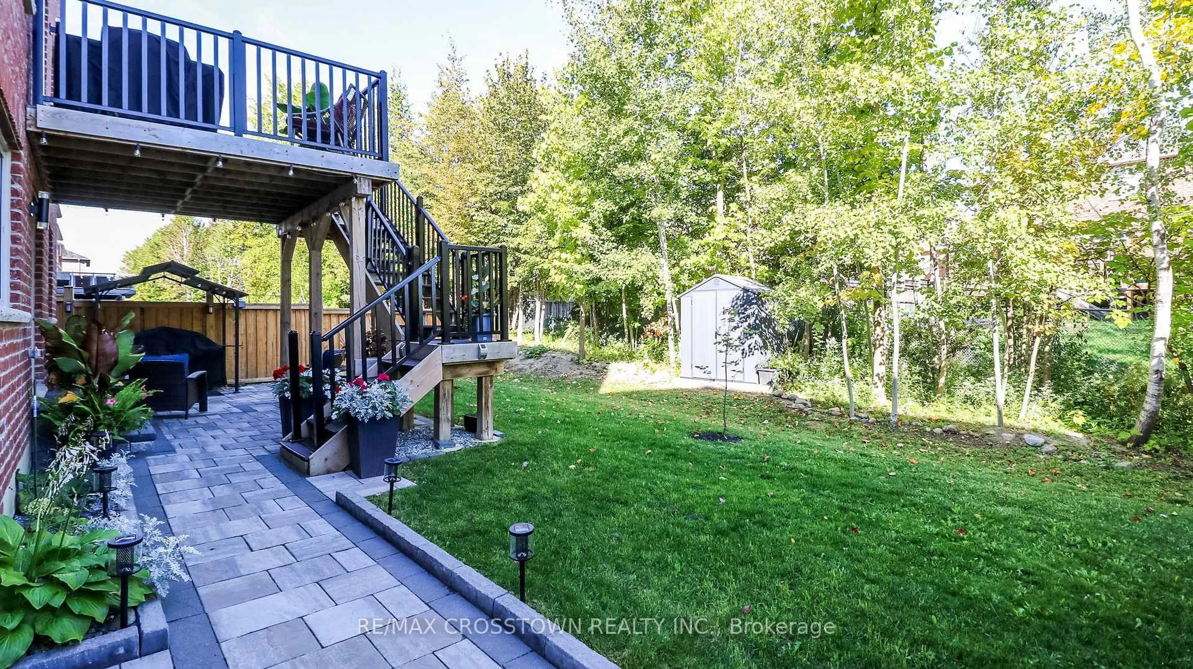 Patio, forest/trees view for 1709 Emberton Way, Innisfil Ontario L9S 0N4
