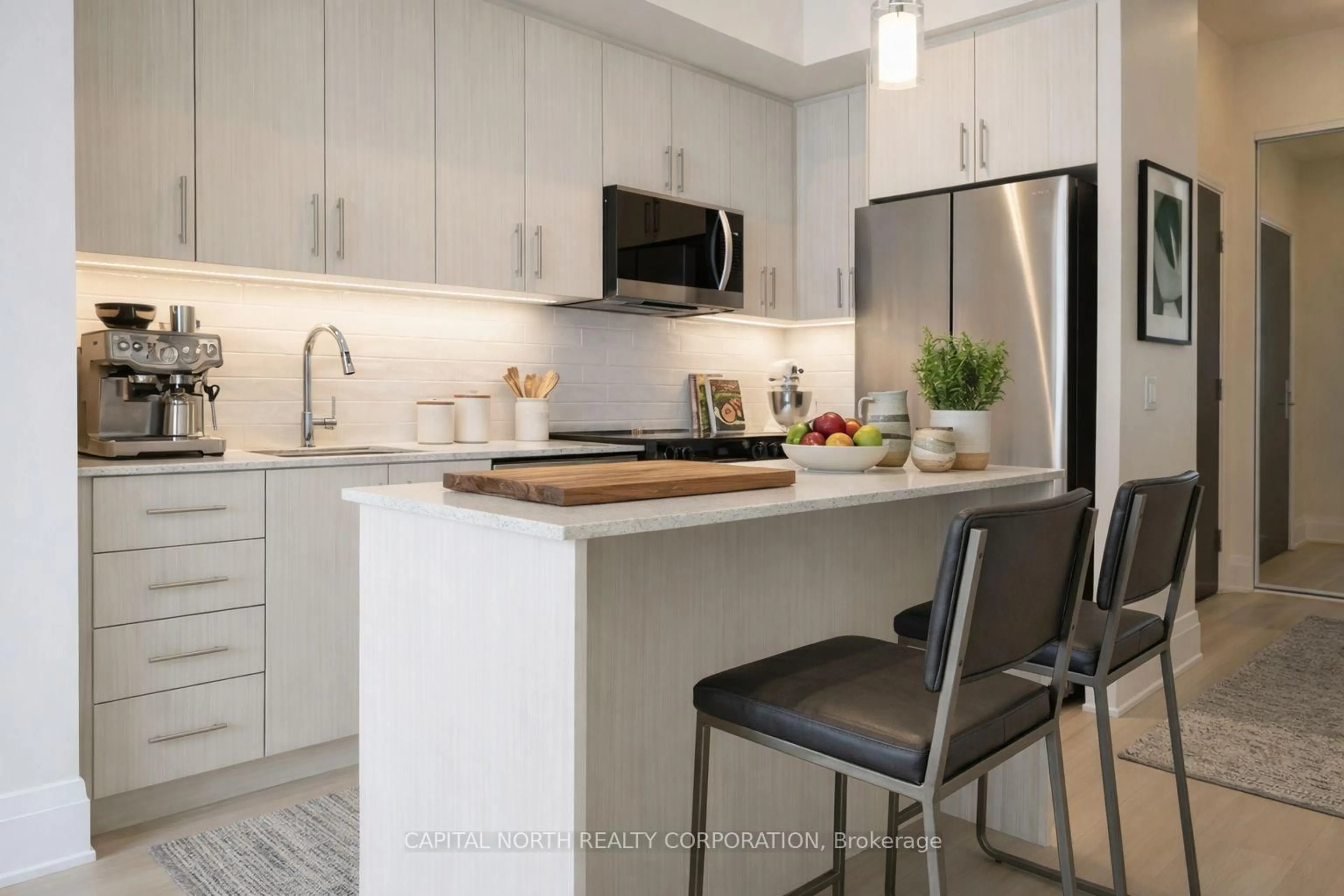 Open concept kitchen, ceramic/tile floor for 9000 Jane St #2307, Vaughan Ontario L4K 0M6