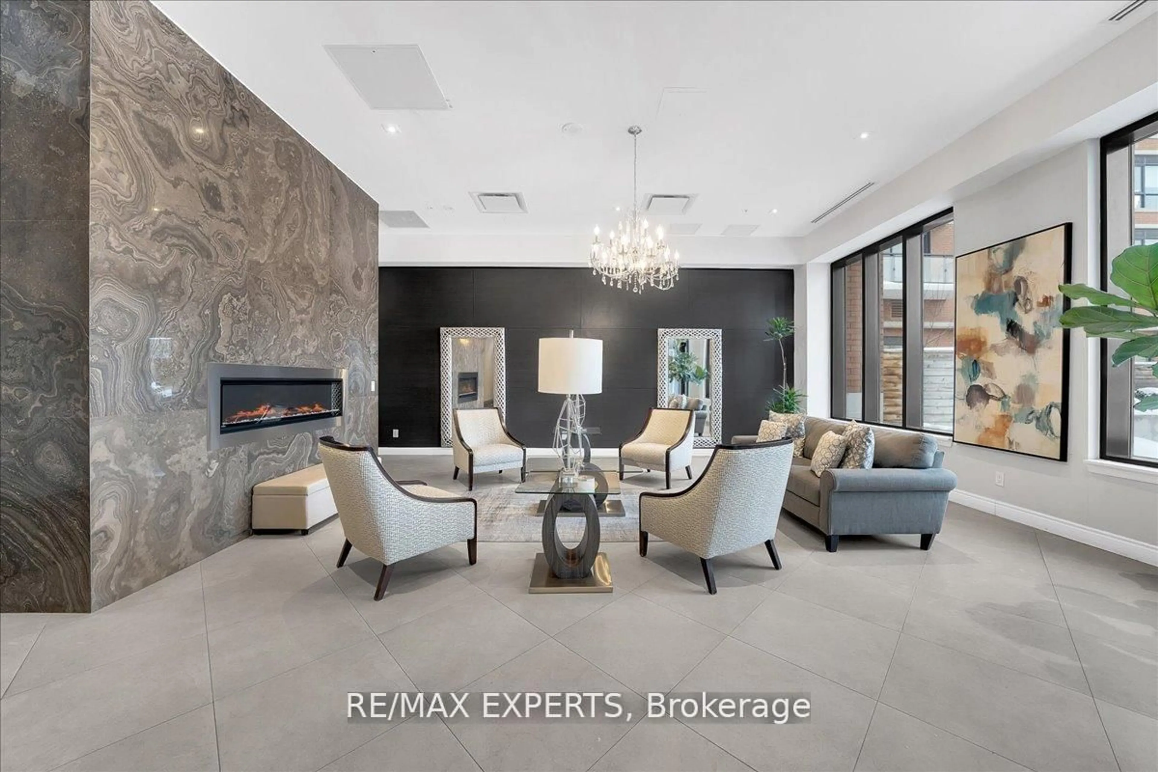 Unknown for 11611 Yonge St #316, Richmond Hill Ontario L4E 3N8