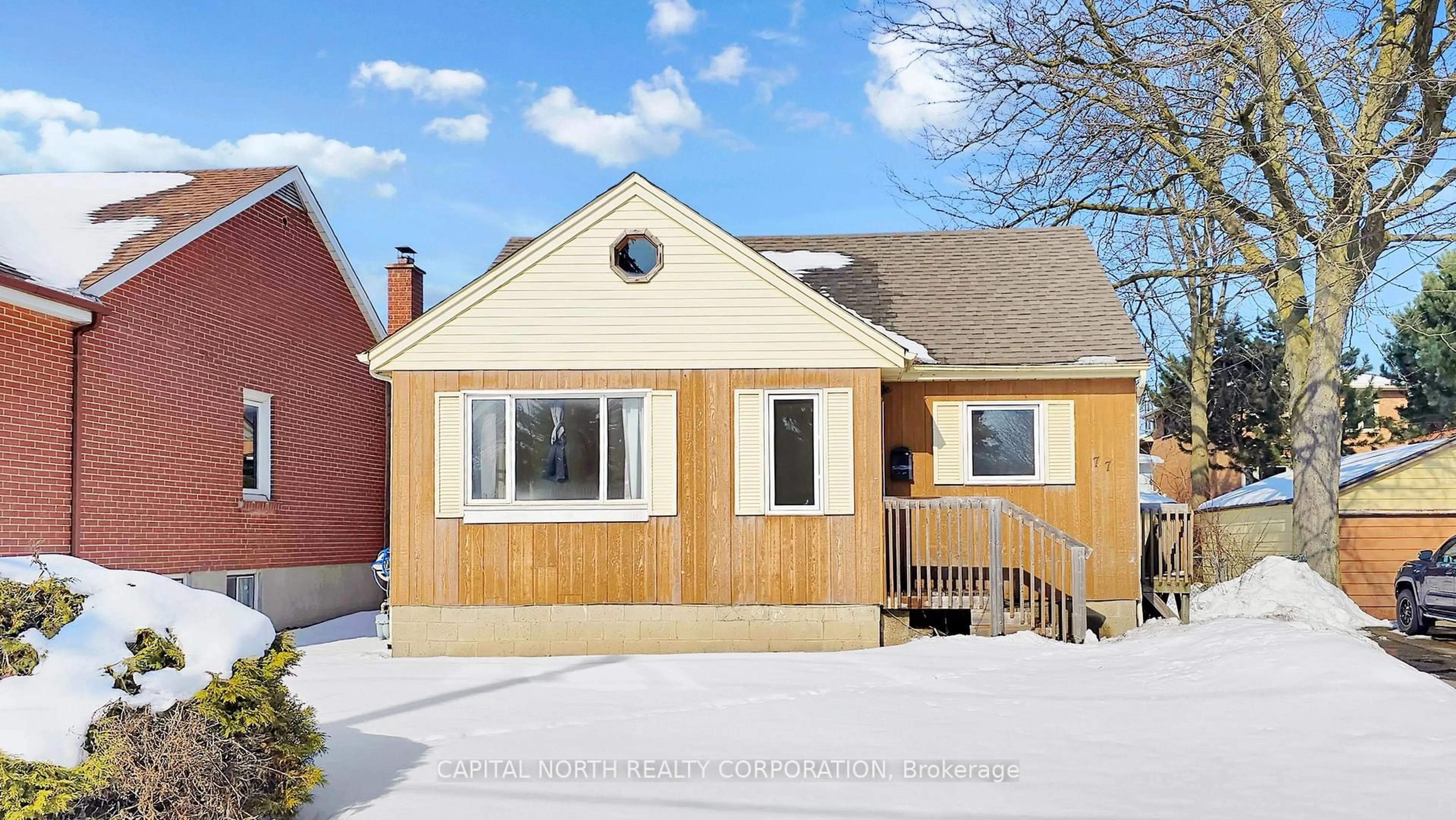 Home with vinyl exterior material, street for 77 Crosby Ave, Richmond Hill Ontario L4C 5T3