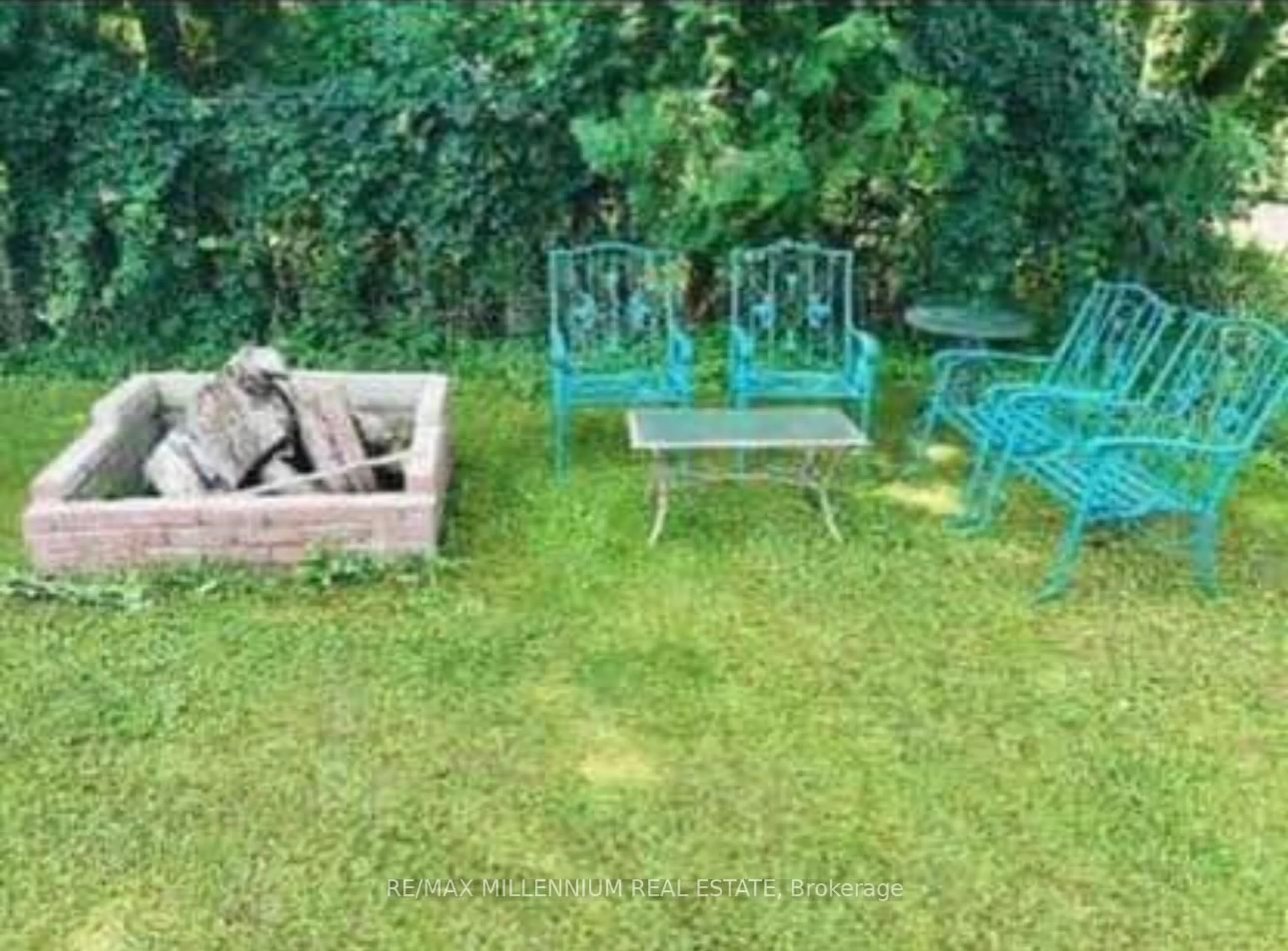 Patio, unknown for 2831 County Rd 89 Rd, Innisfil Ontario L0L 1L0