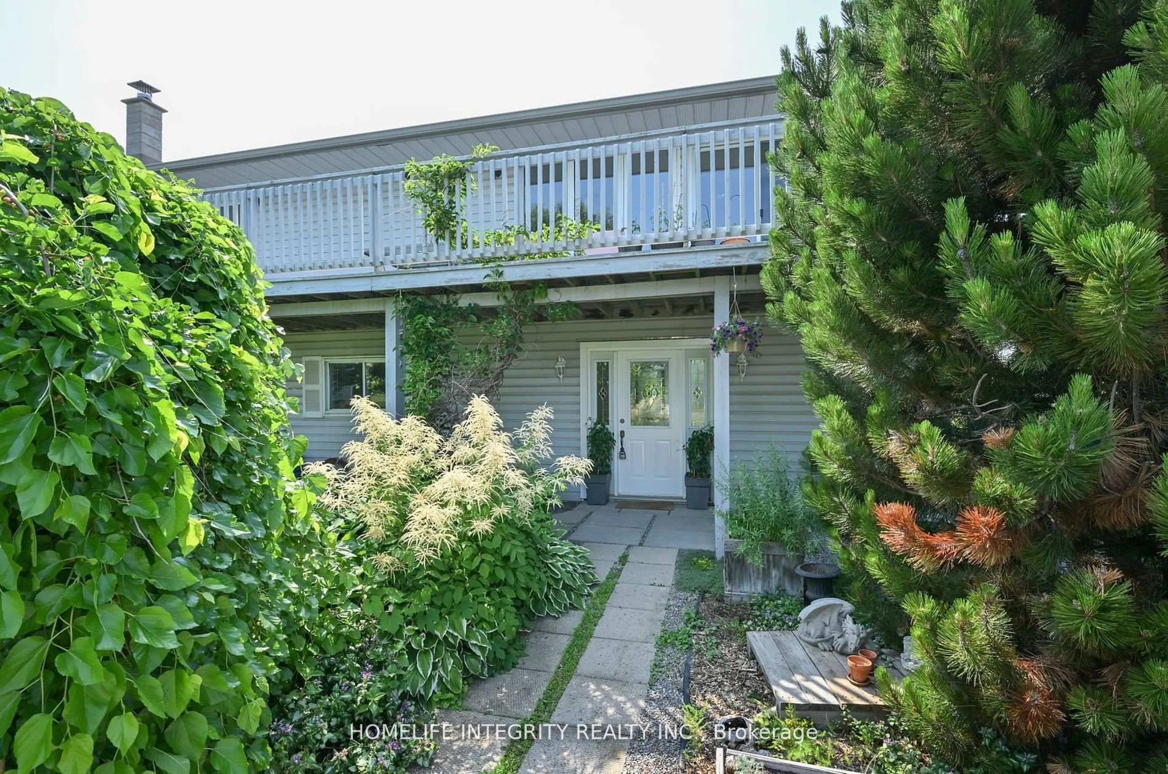 Patio, street for 7145 Fourth Line, New Tecumseth Ontario L0G 1W0