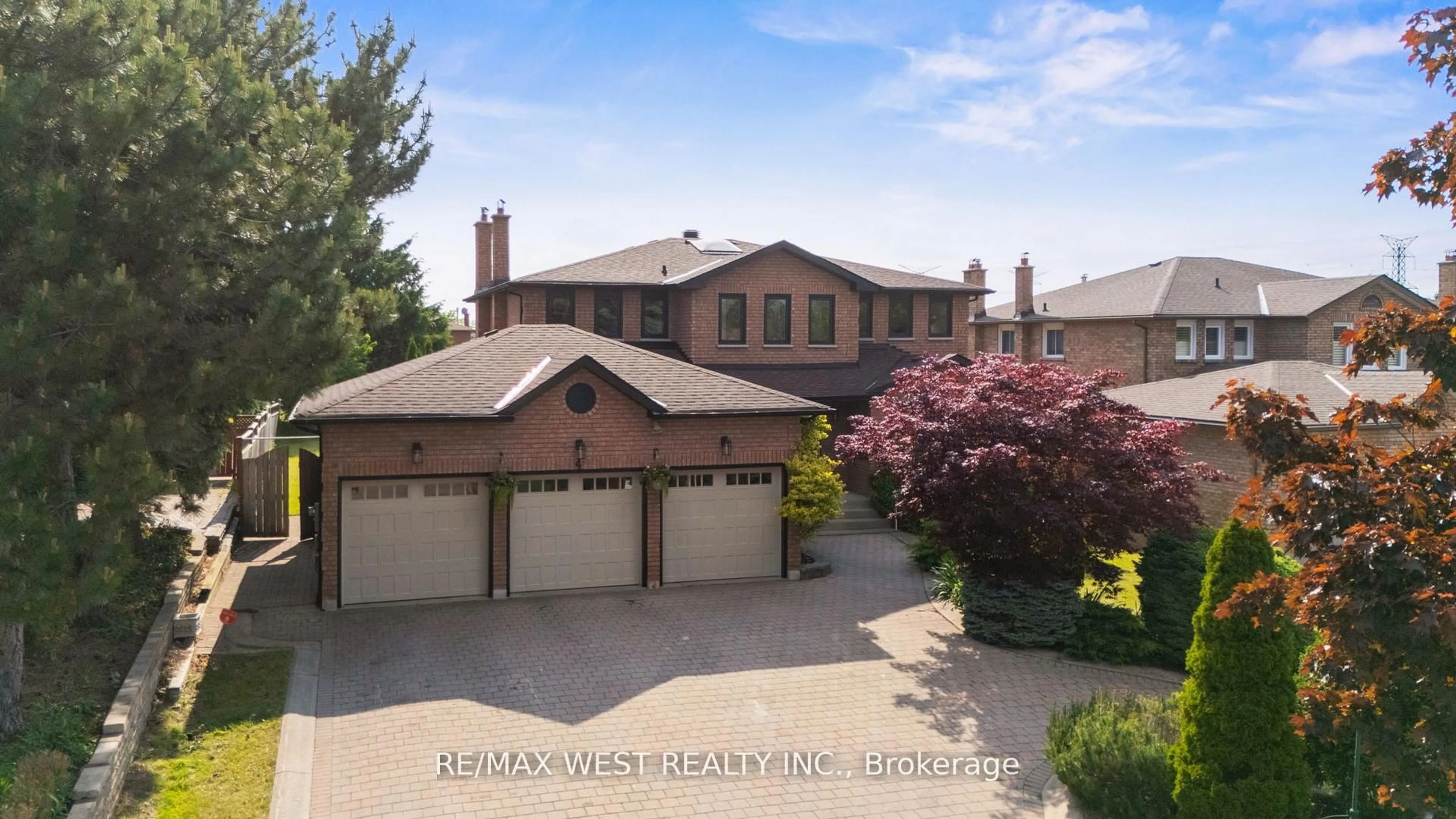 Unknown for 4 Snowcrest Crt, Markham Ontario L3S 2V9