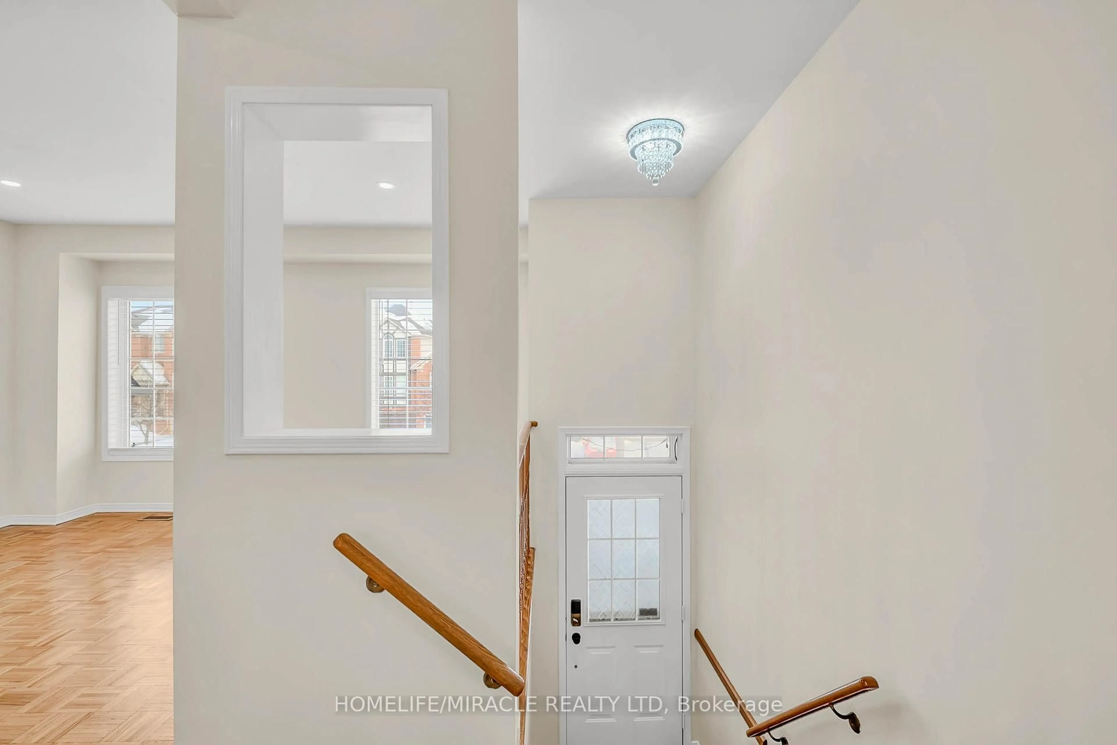 Unknown for 17 Pikake Crt, Vaughan Ontario L6A 3W3