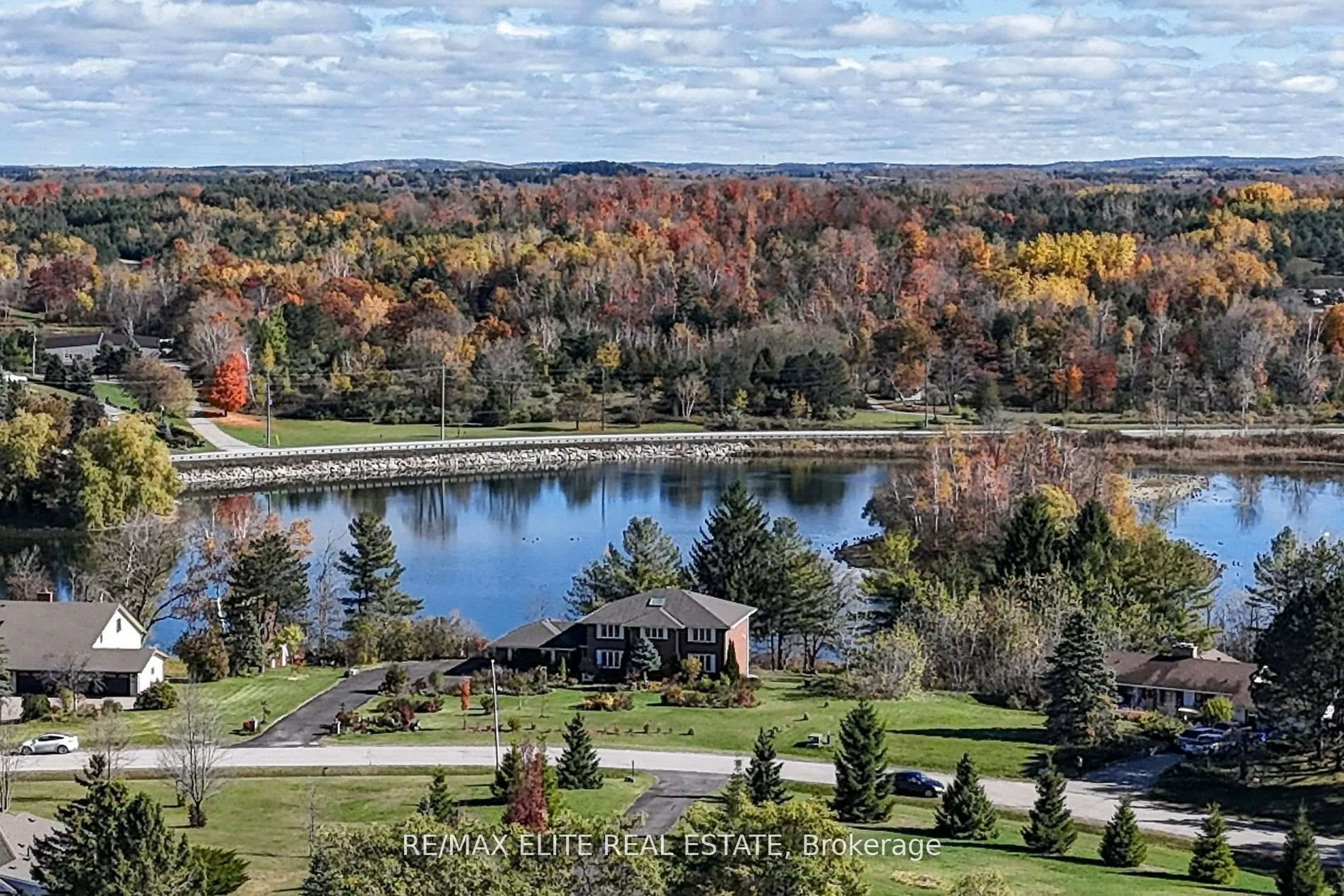 A pic from outside/outdoor area/front of a property/back of a property/a pic from drone, water/lake/river/ocean view for 9 Island Lake Dr, Whitchurch-Stouffville Ontario L4A 7X4