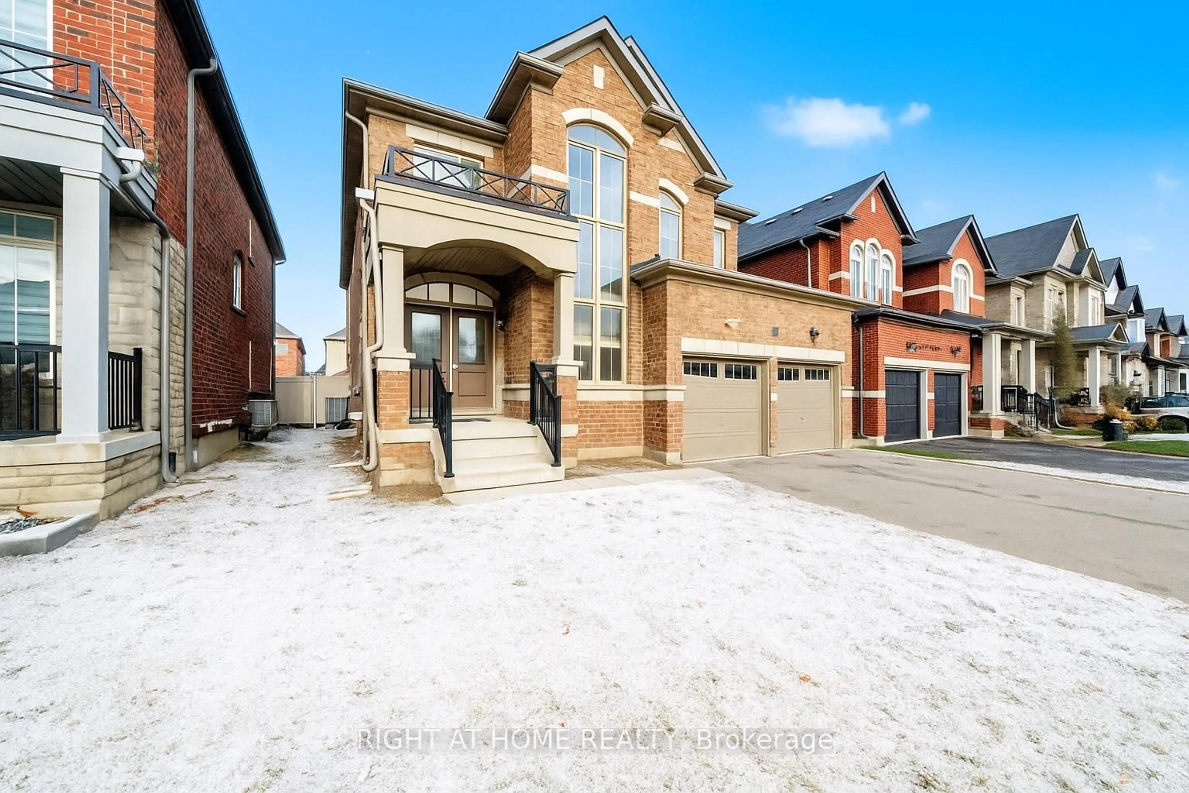 Home with brick exterior material, street for 1016 Wickham Rd, Innisfil Ontario L9S 0N5