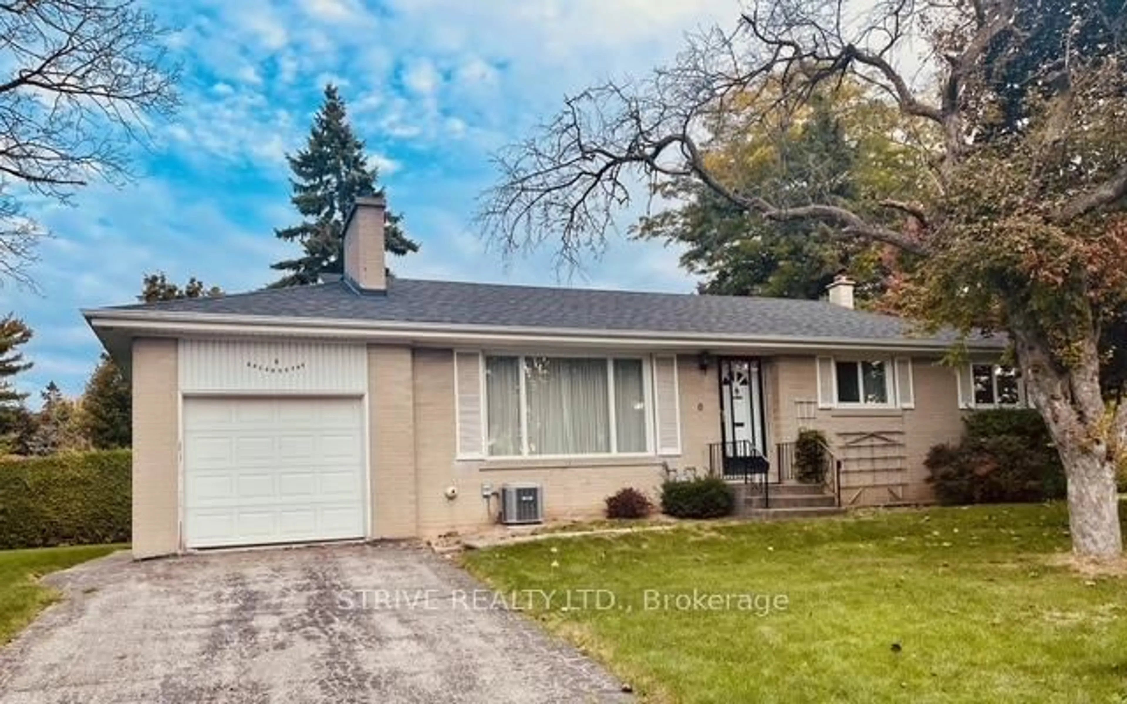 Home with vinyl exterior material, street for 6 Galsworthy Dr, Markham Ontario L3P 1S8