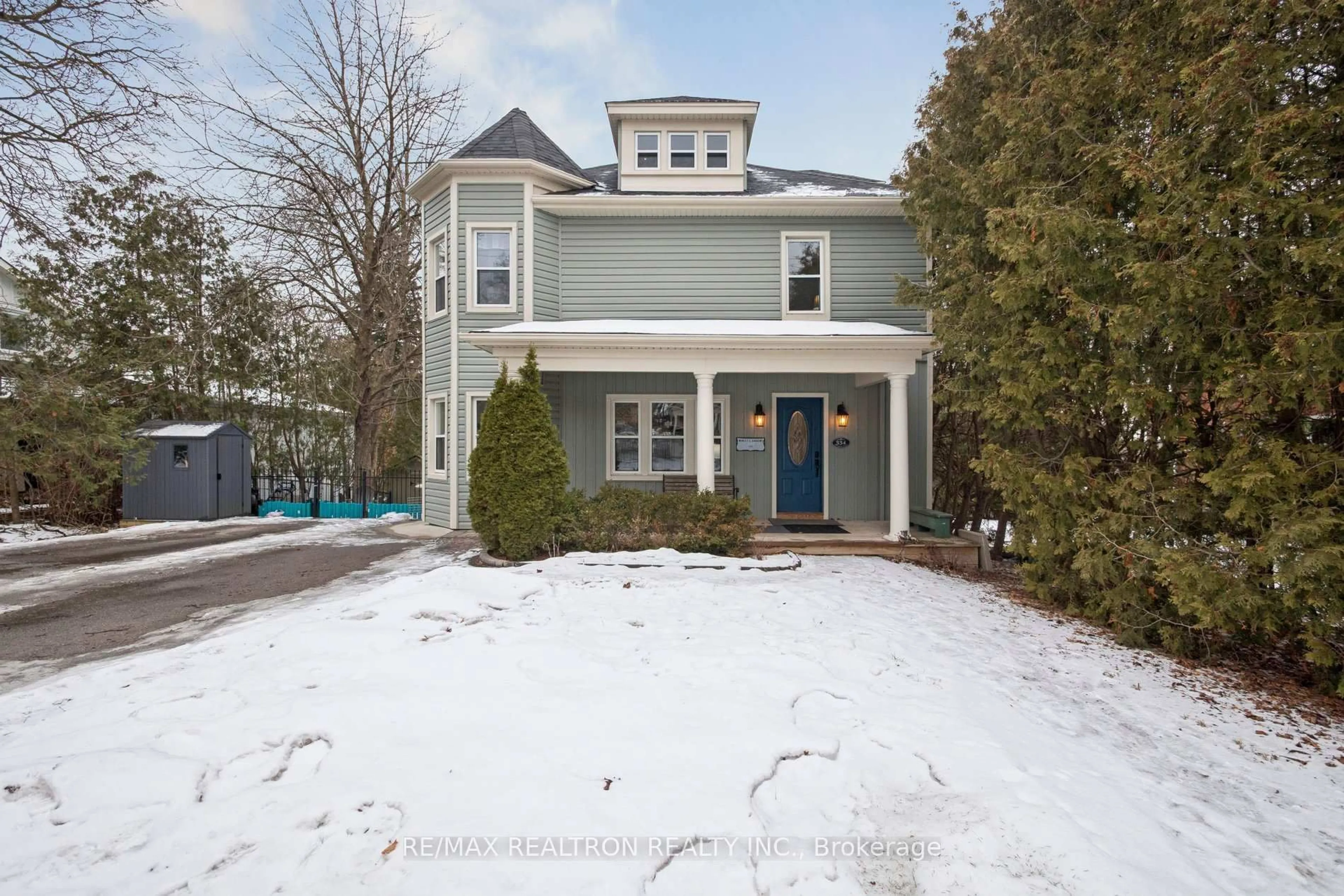 Unknown for 334 Prospect St, Newmarket Ontario L3Y 3V4