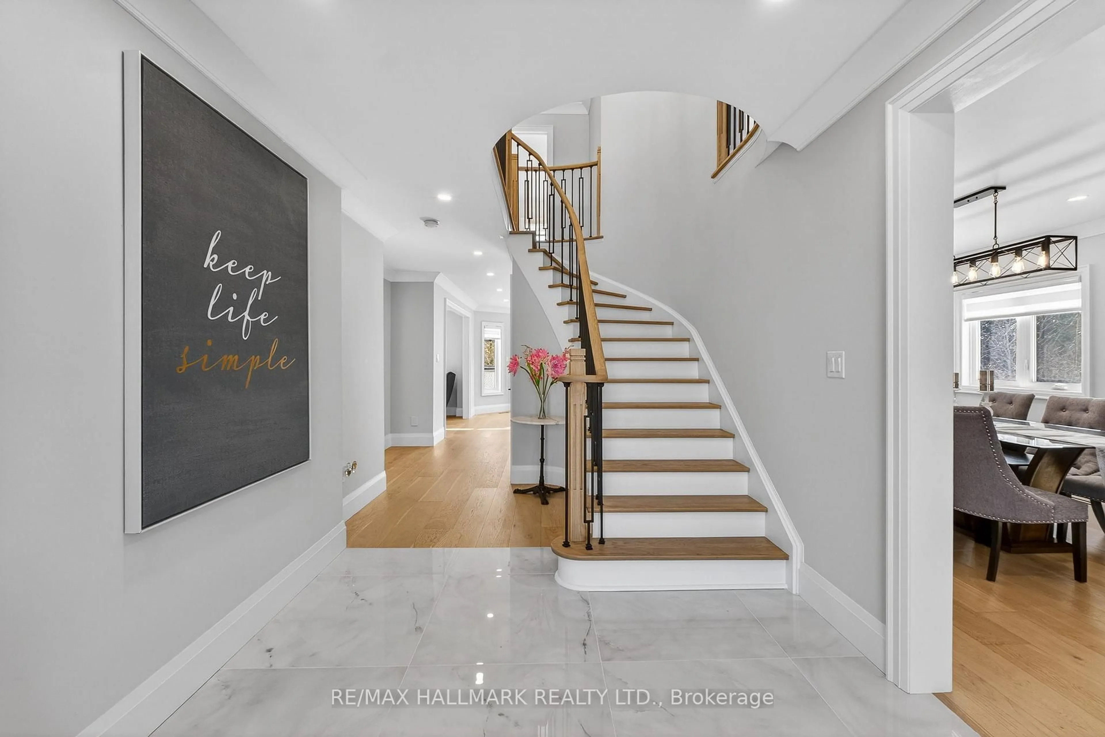 Unknown for 372 Crofters Rd, Vaughan Ontario L4L 8Y3