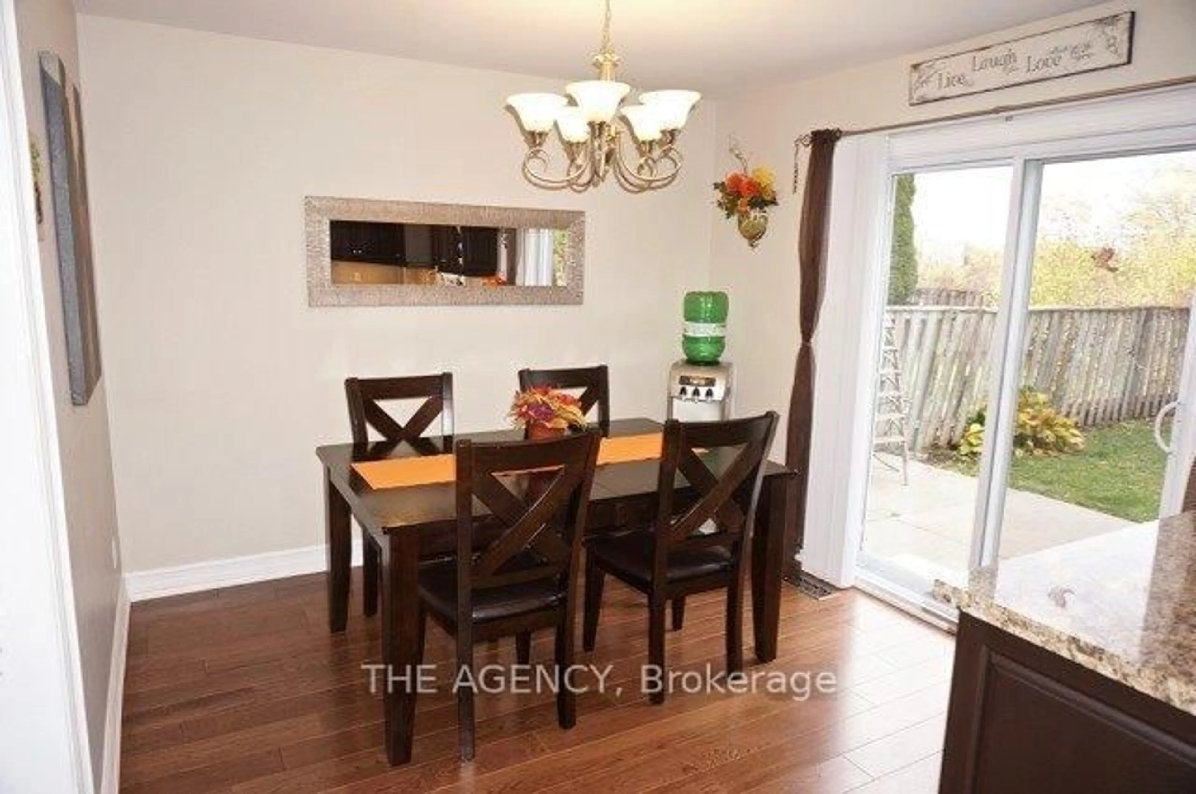 Dining room, wood/laminate floor for 167 Stephenson Cres, Richmond Hill Ontario L4C 5T3