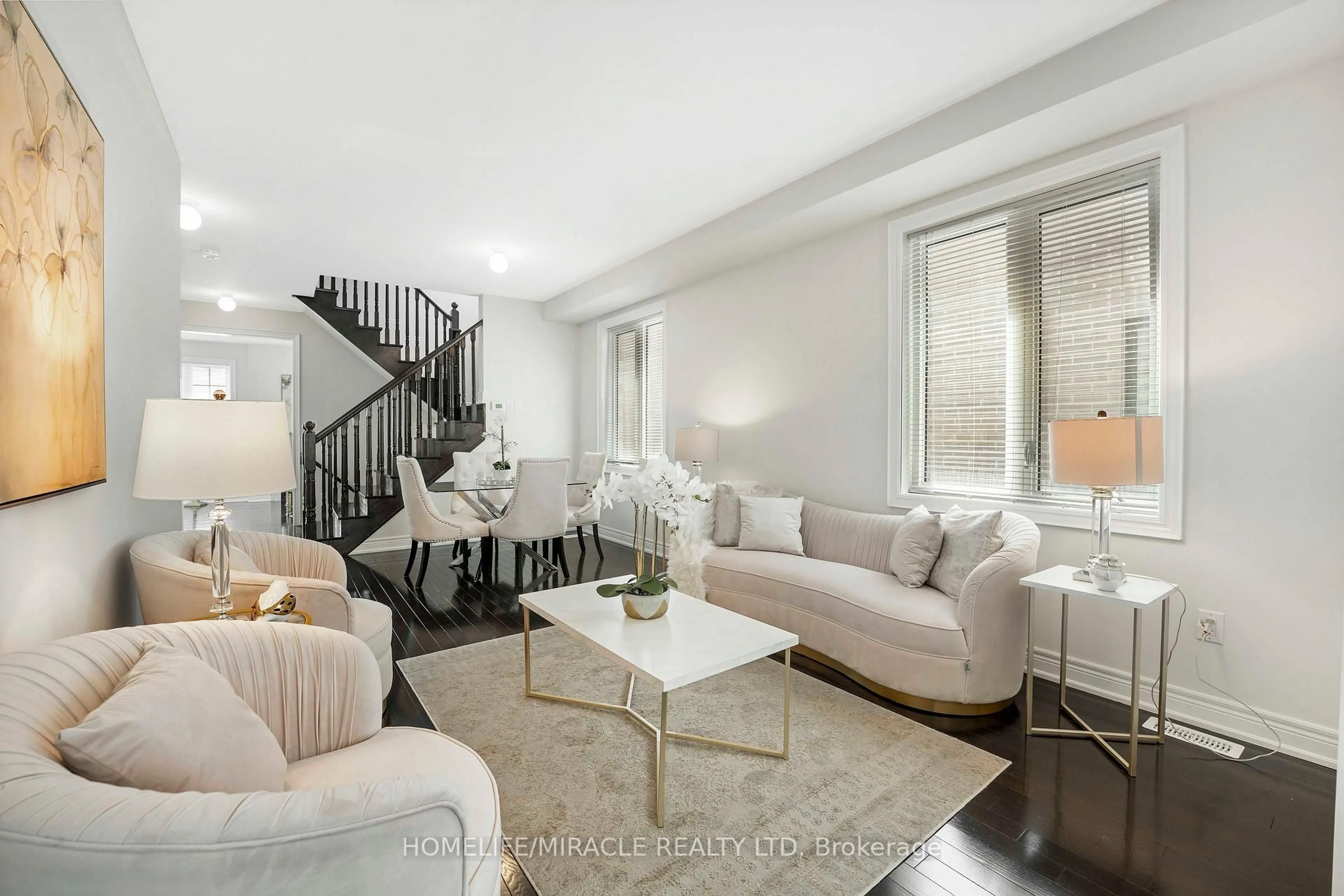 Living room with furniture, unknown for 181 Boone Cres, Vaughan Ontario L4H 4V1