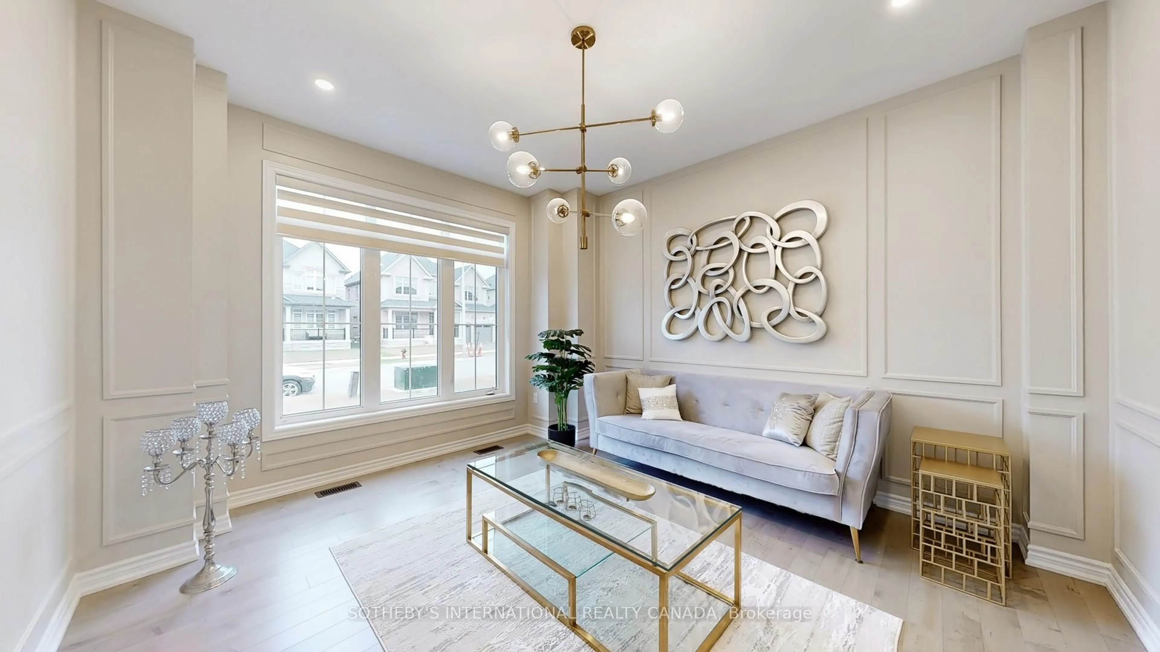 Living room with furniture, unknown for 1633 Corsal Crt, Innisfil Ontario L9S 0J9