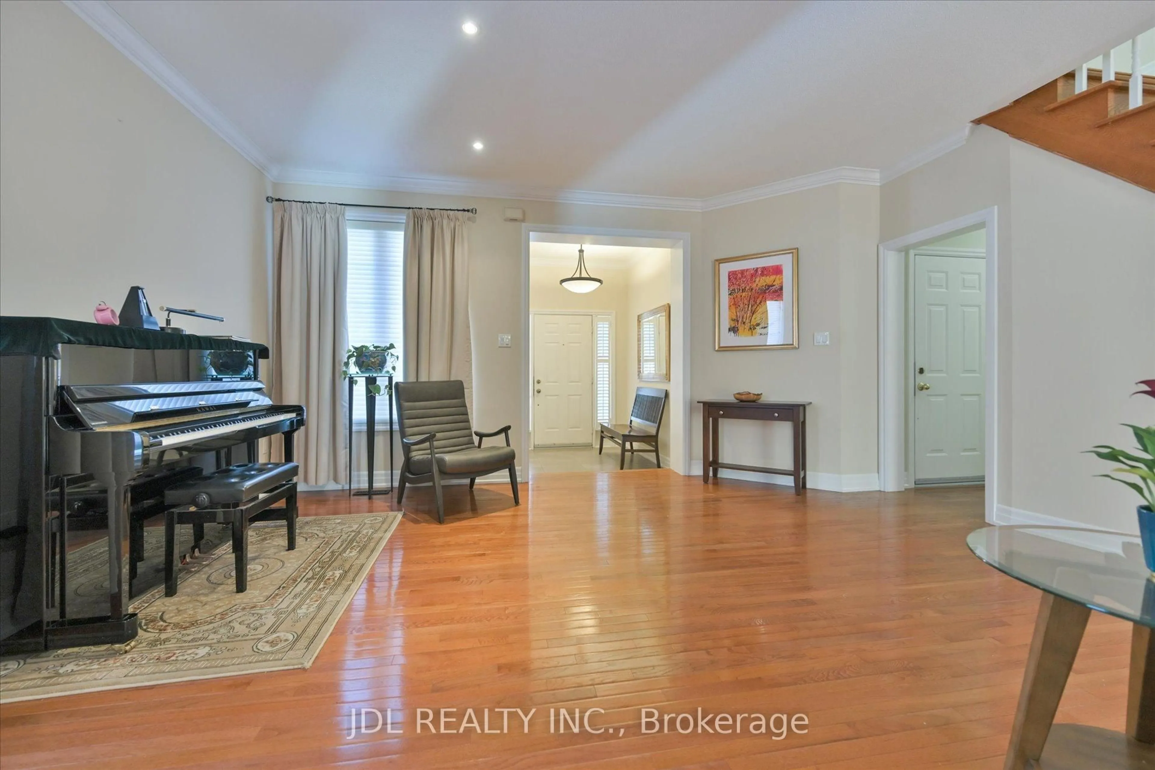 Indoor entryway for 9 O'hara Cres, Richmond Hill Ontario L4E 4E1