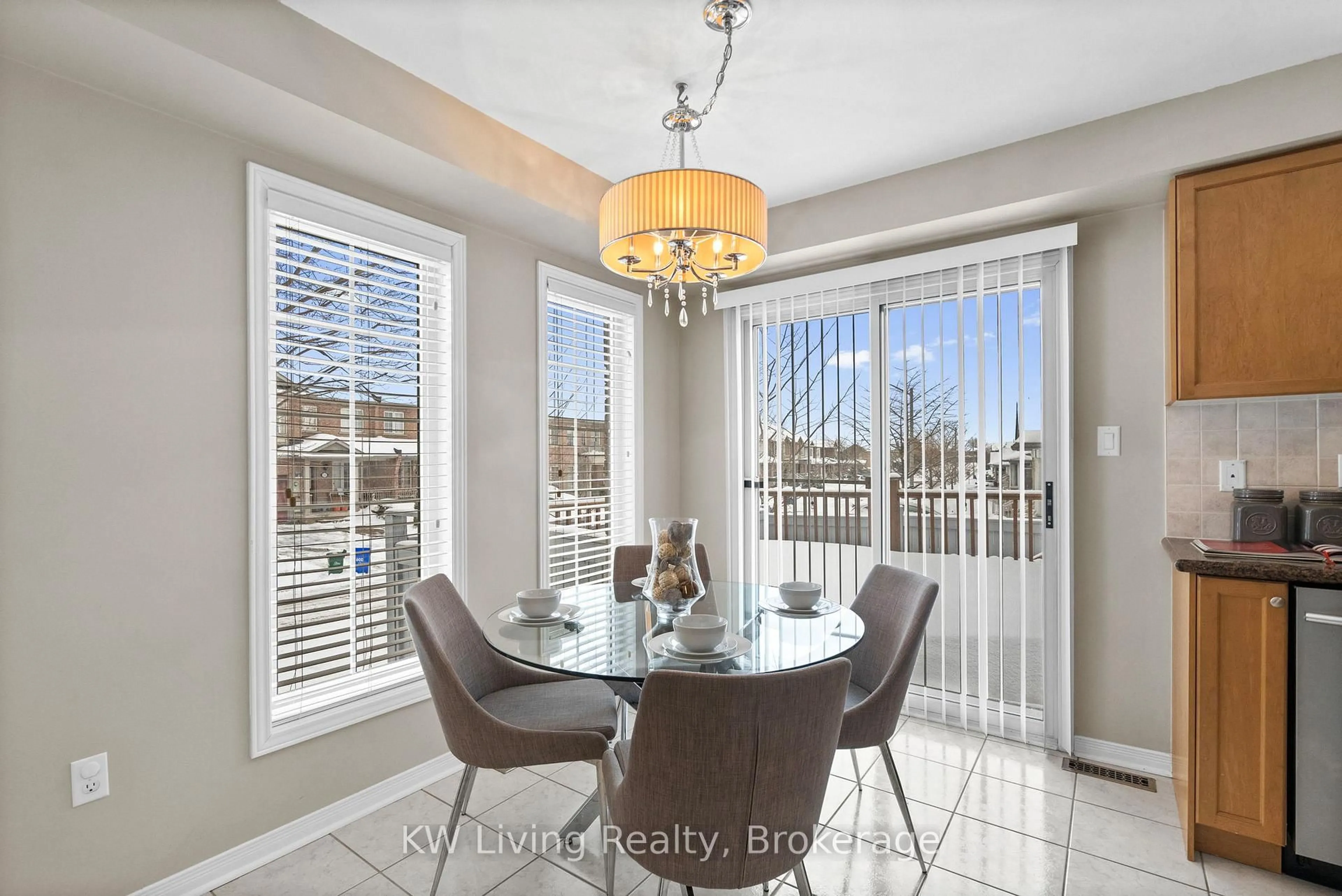 Dining room, unknown for 108 King William Cres, Richmond Hill Ontario L4B 4T1
