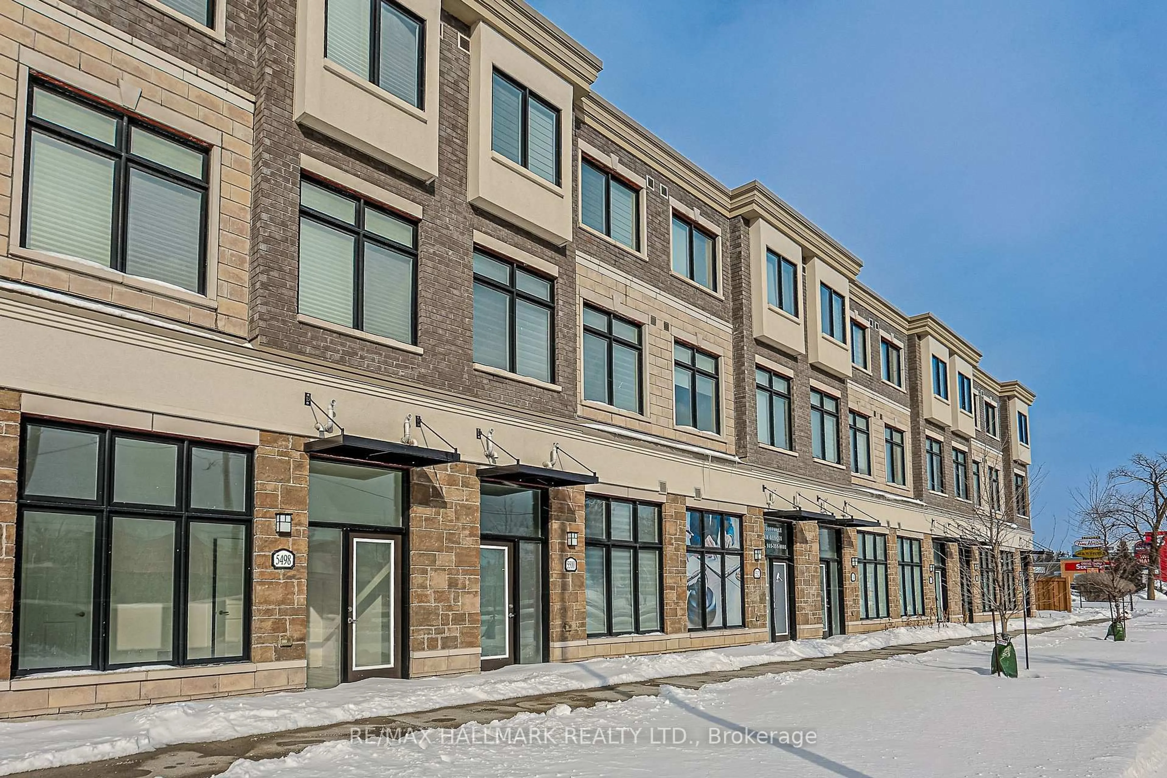 Unknown for 5500 Main St, Whitchurch-Stouffville Ontario L4A 4W8