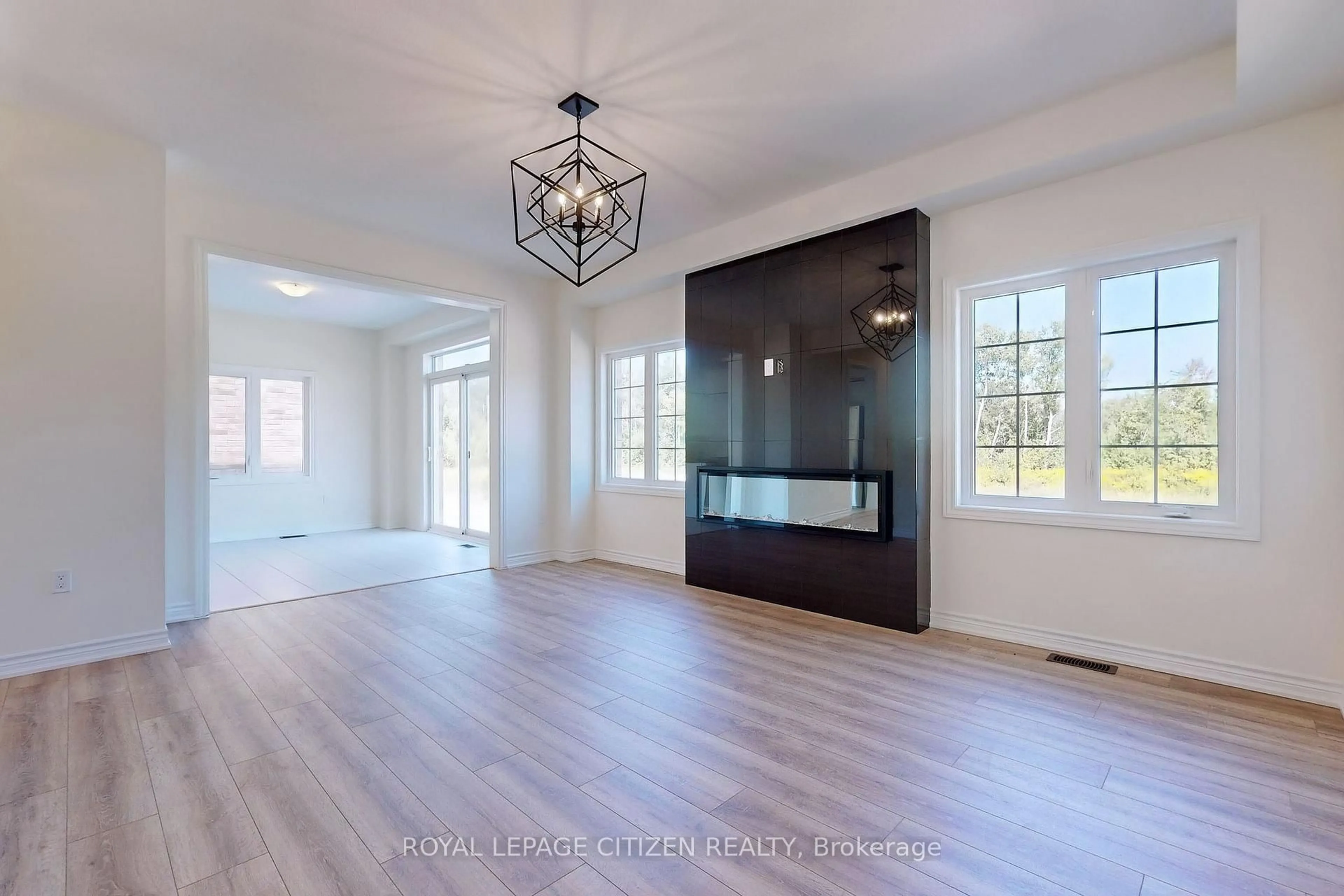 Unknown for 140 Hawkins St, Georgina Ontario L0E 1R0