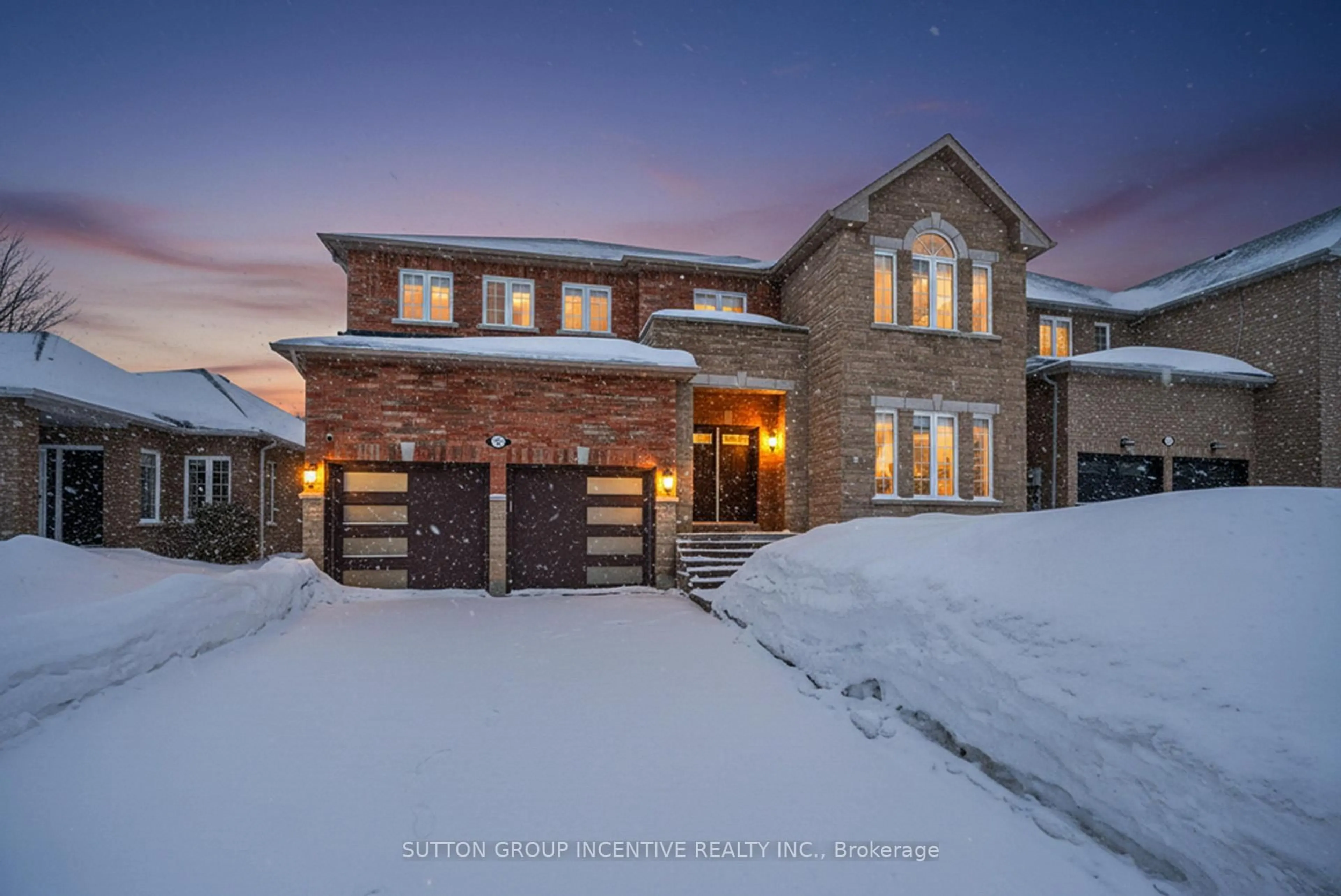 Home with brick exterior material, street for 1964 Jans Blvd, Innisfil Ontario L9S 4Z7