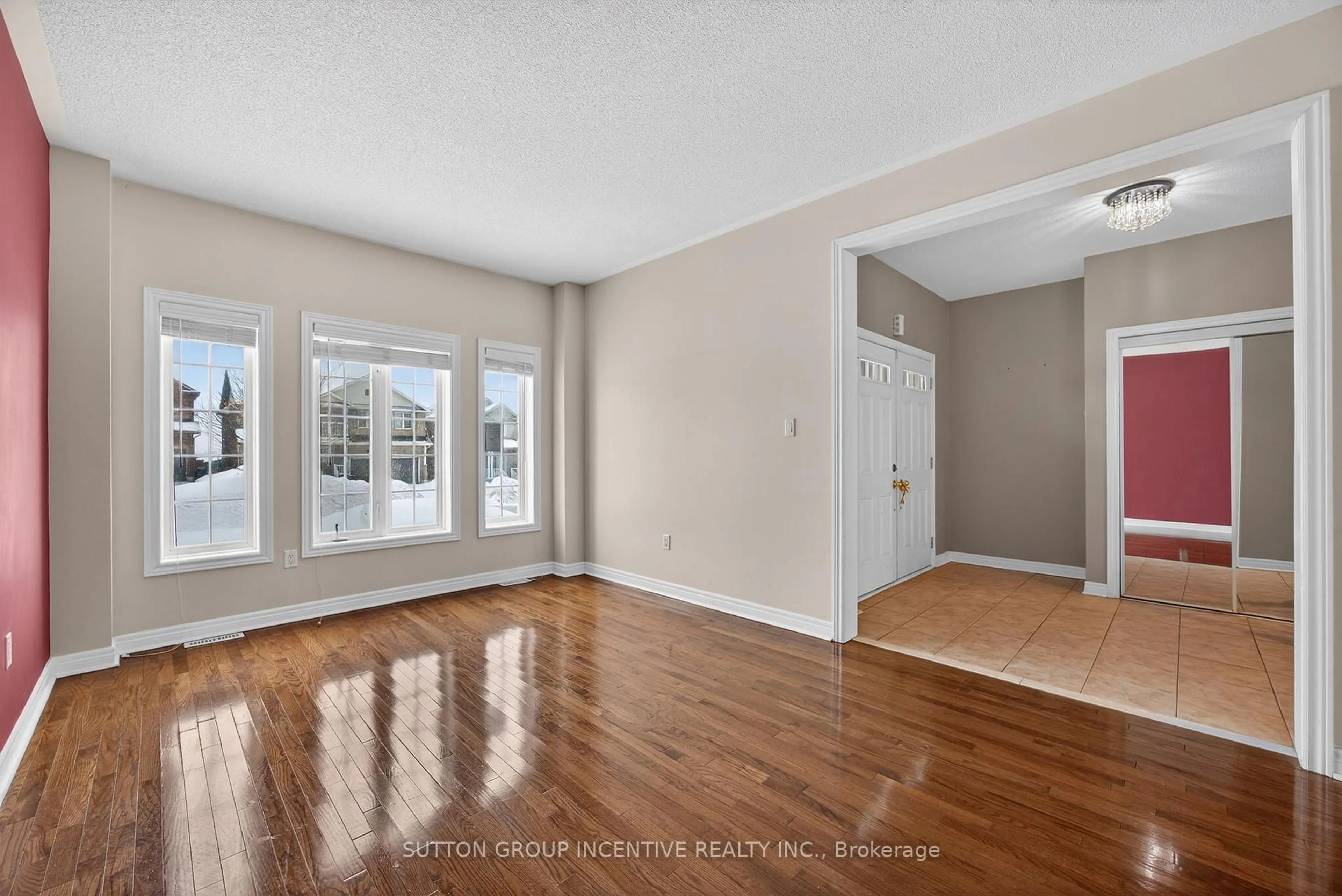 Living room with furniture, unknown for 1964 Jans Blvd, Innisfil Ontario L9S 4Z7
