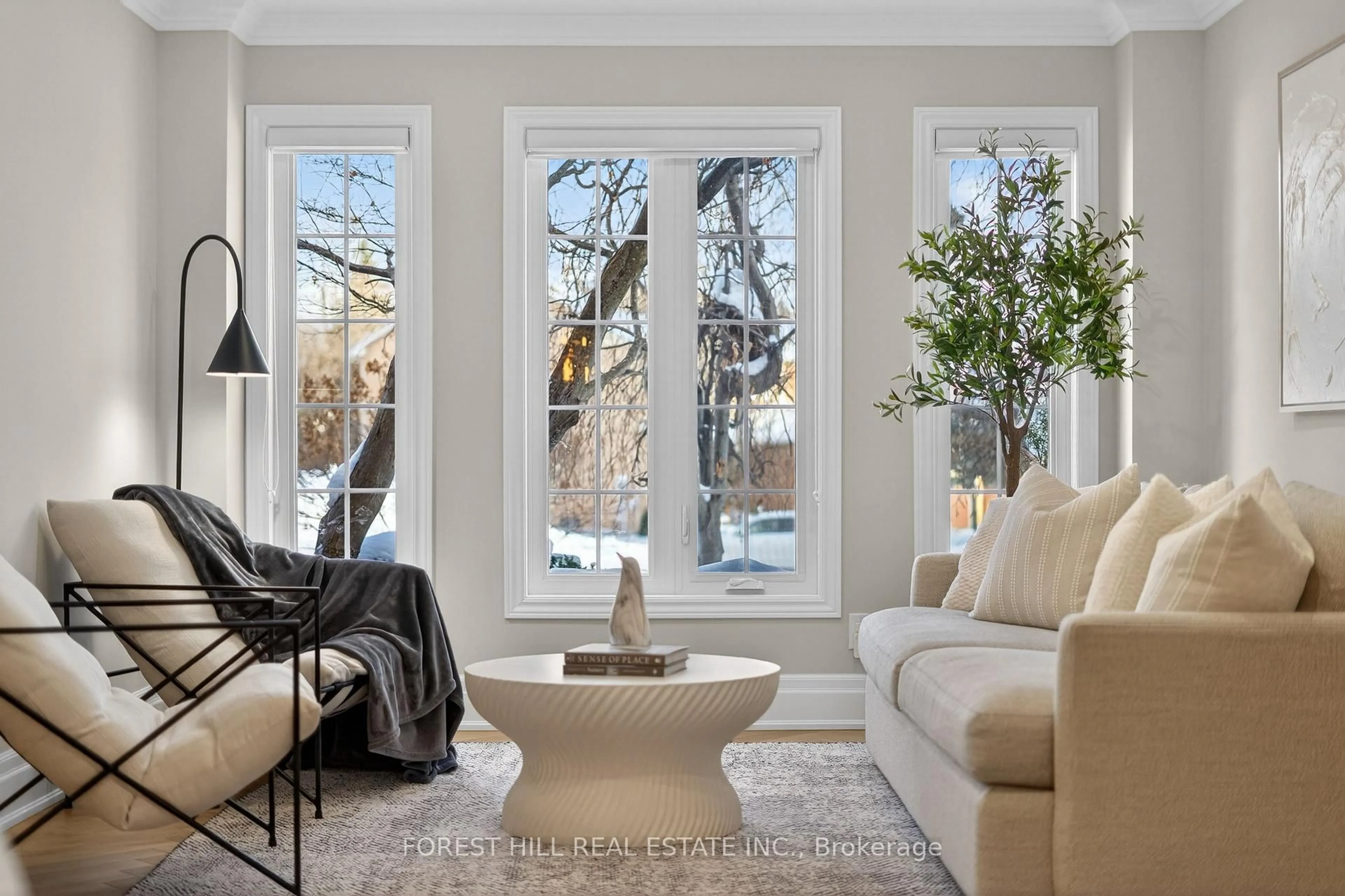 Living room with furniture, unknown for 16 Casson Pl, Markham Ontario L3R 0G2