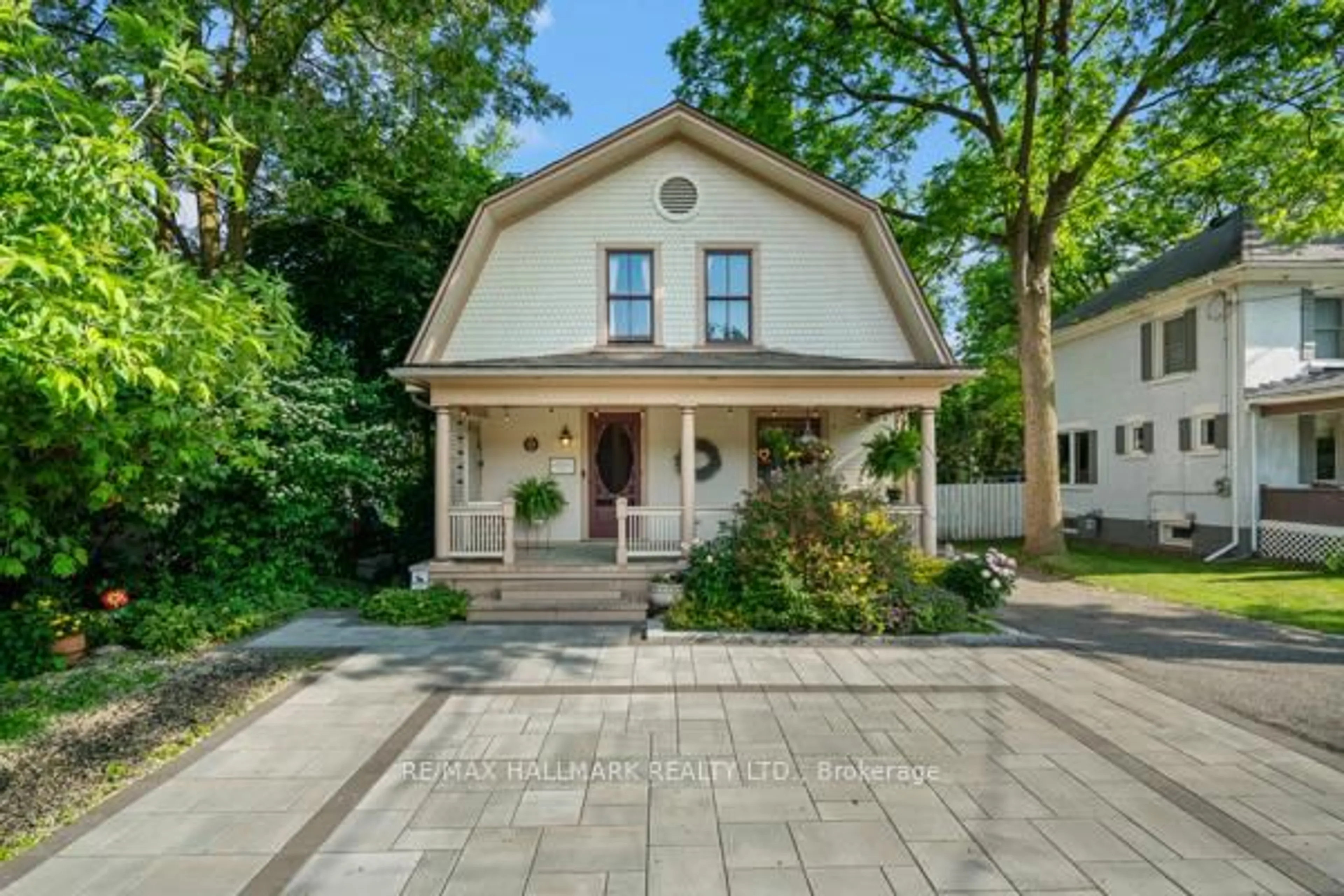 Unknown for 59 Centre St, Richmond Hill Ontario L4C 3P6