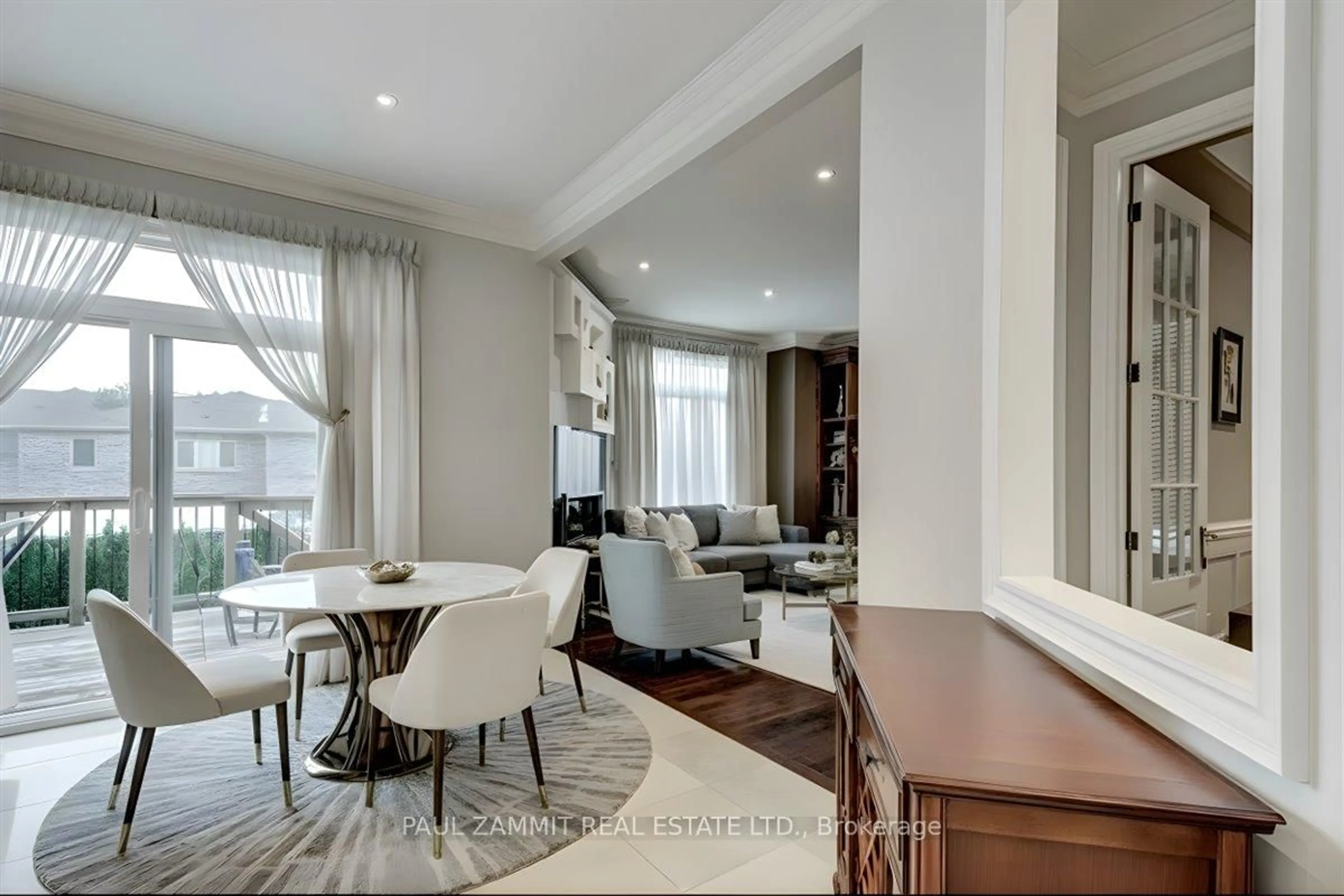 Unknown for 90 Grandview Ave, Markham Ontario L3T 1H4