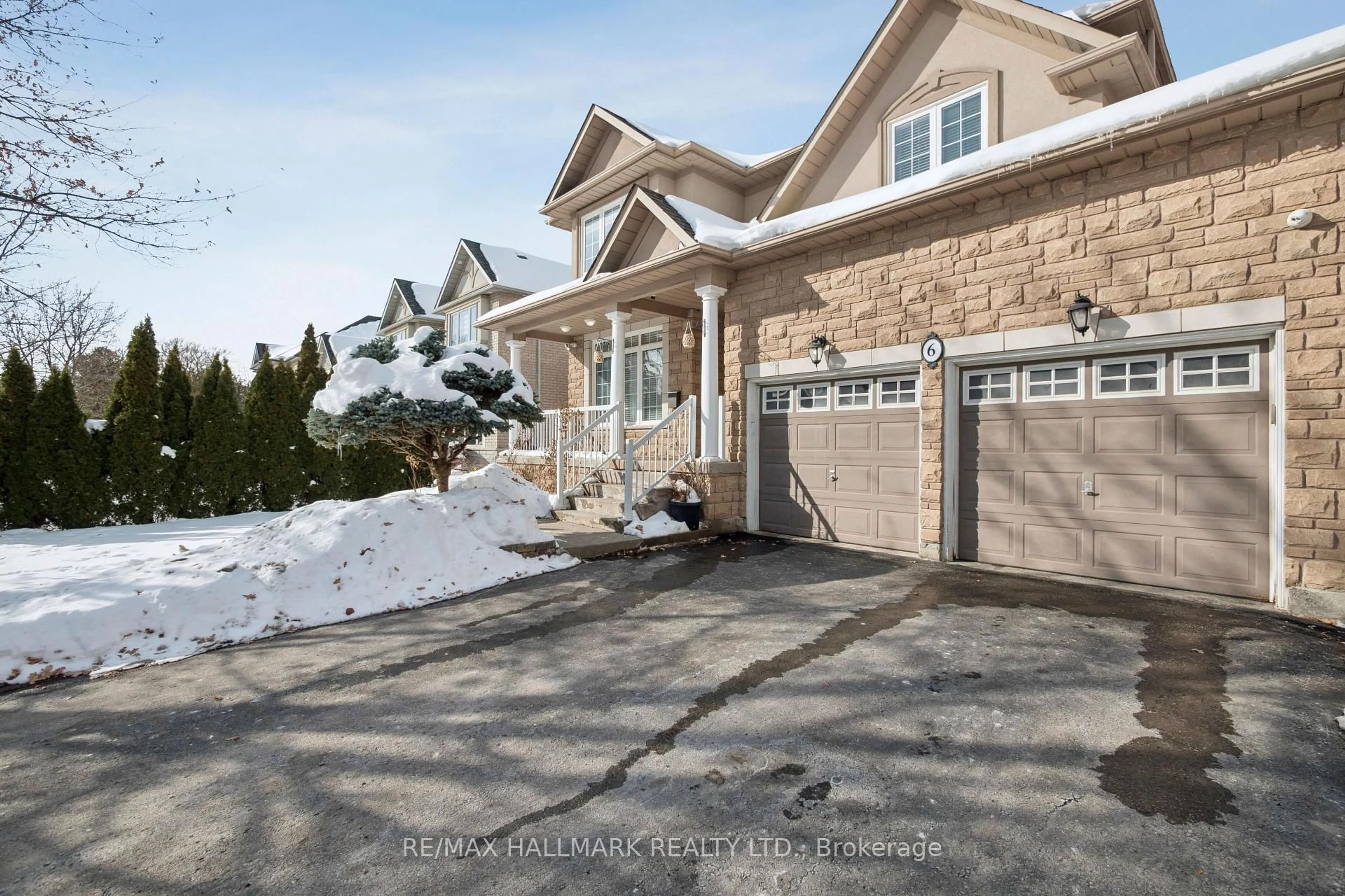 Unknown for 6 Guinevere Crt, Richmond Hill Ontario L4C 0P7