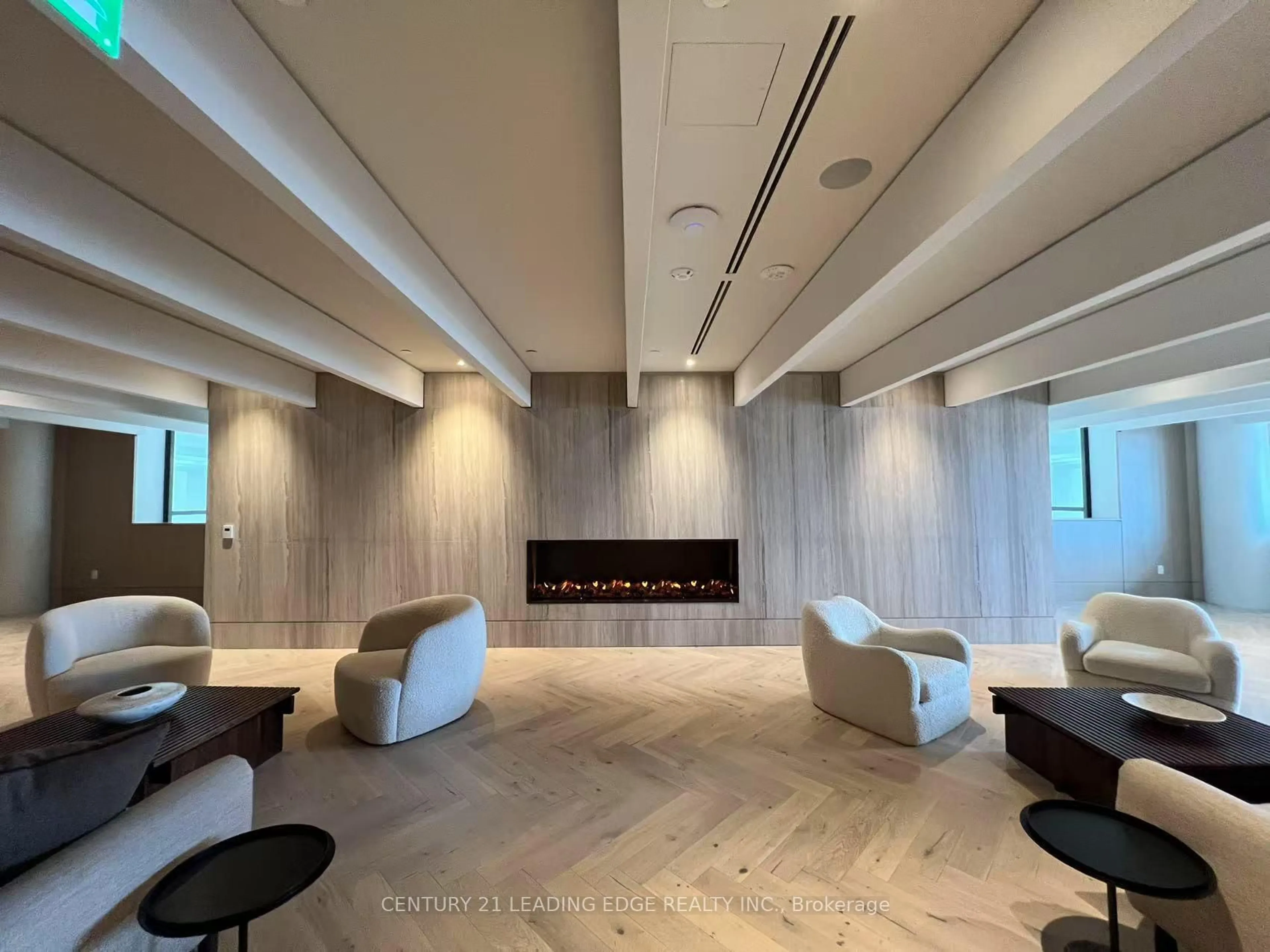 Lobby for 225 Commerce St #5609, Vaughan Ontario L4K 0R1