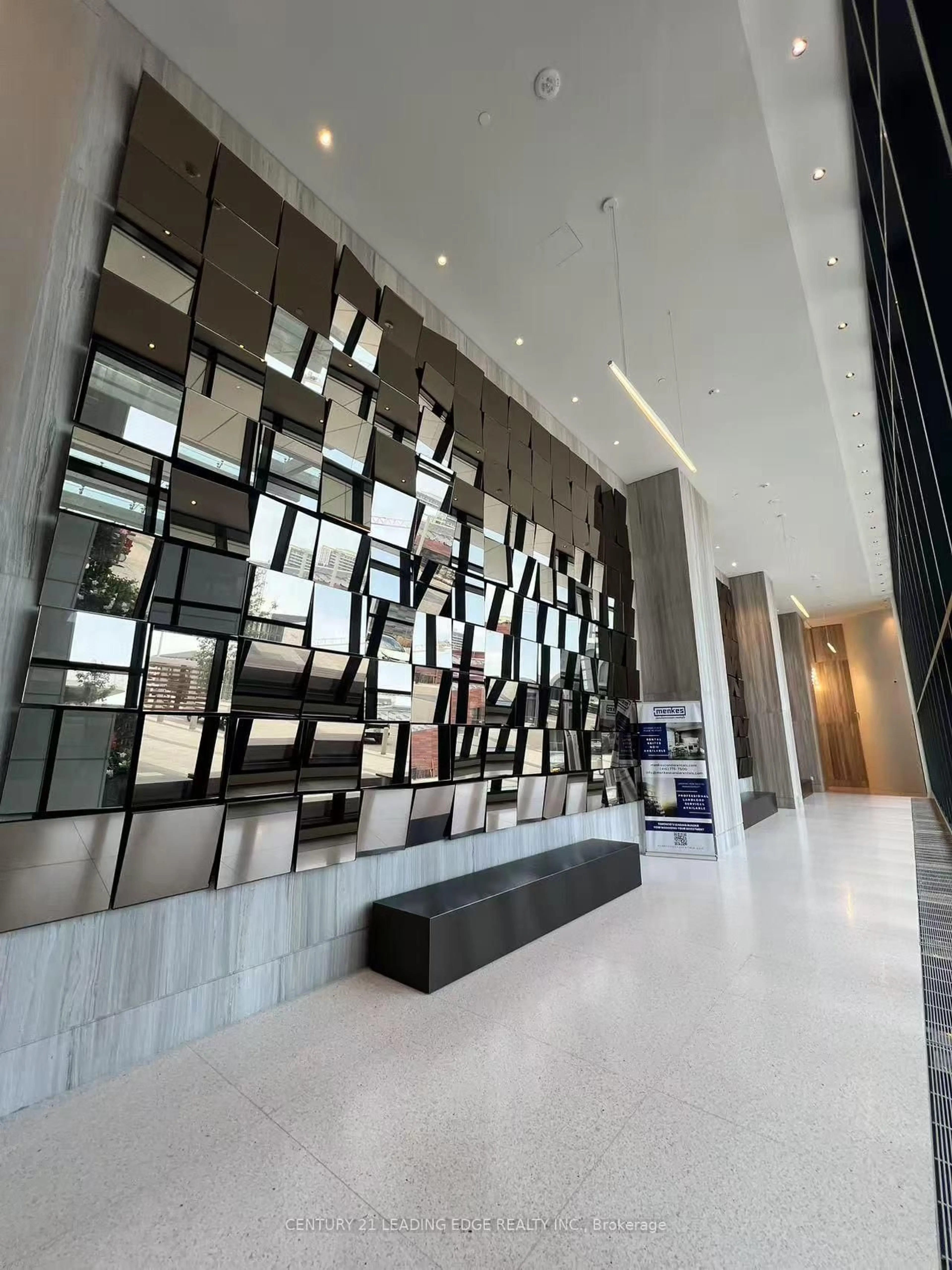 Lobby for 225 Commerce St #5609, Vaughan Ontario L4K 0R1