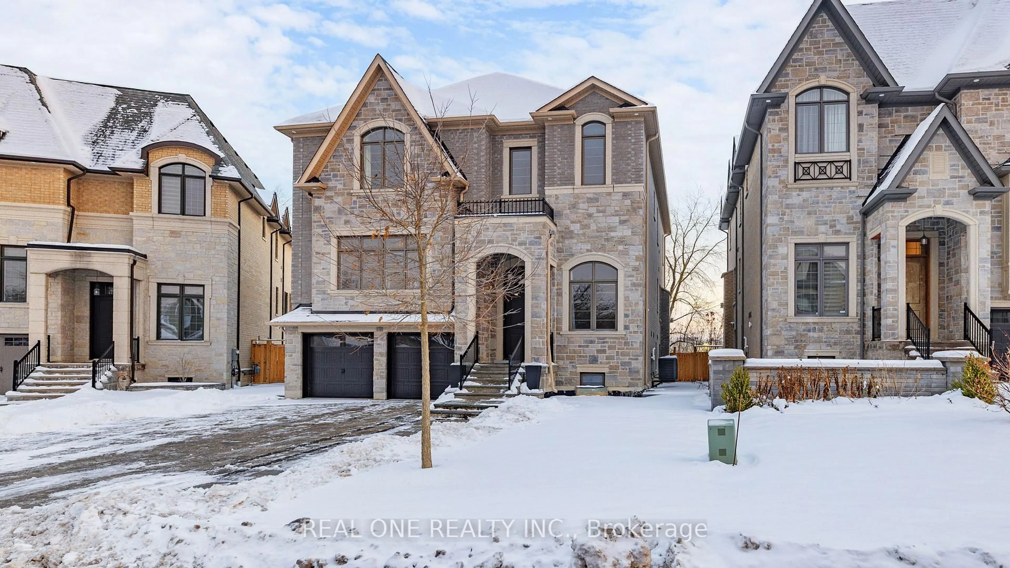 Home with brick exterior material, street for 91 Fitzgerald Ave, Markham Ontario L3R 1R5