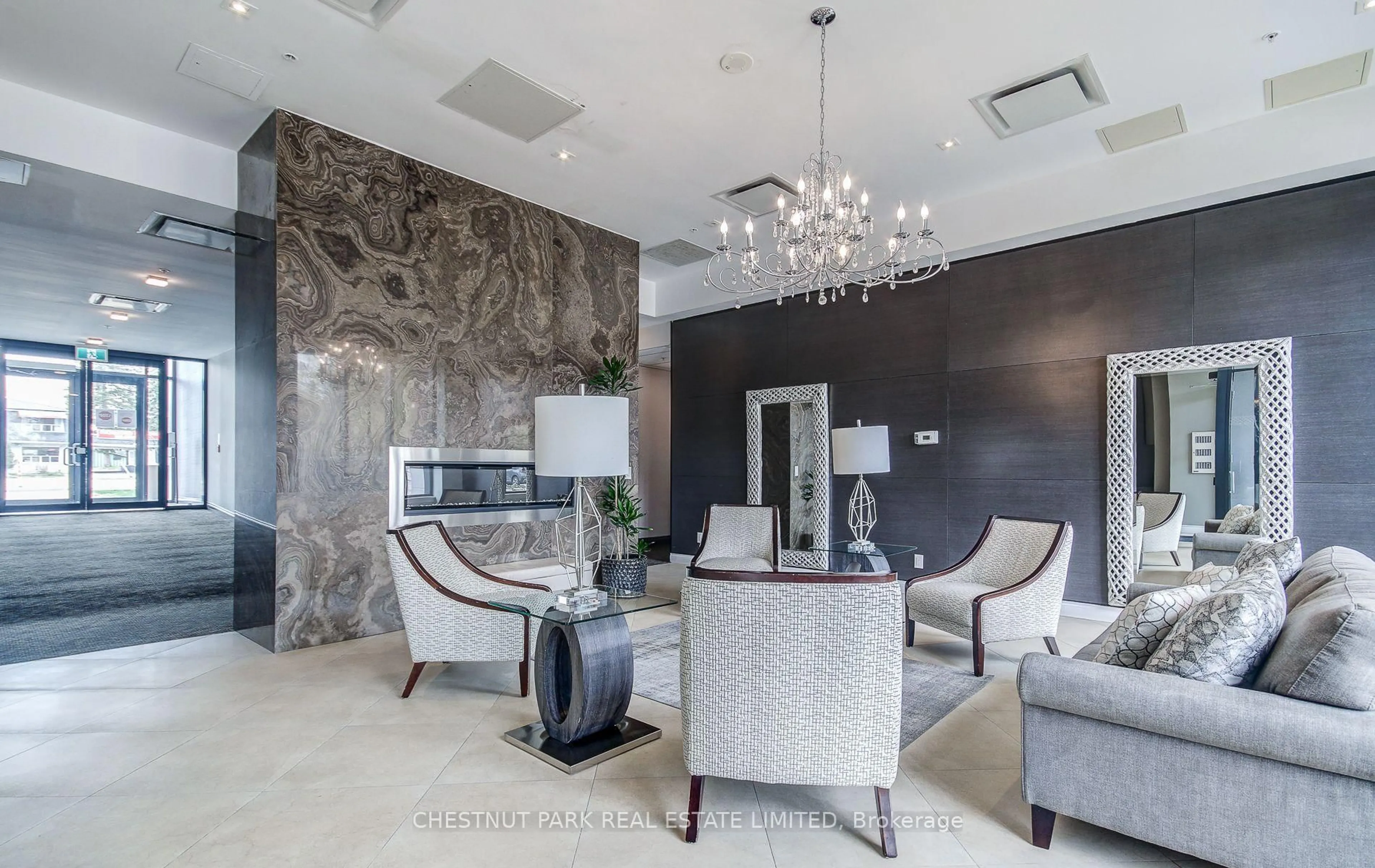 Unknown for 11611 Yonge St #109, Richmond Hill Ontario L4E 1G2