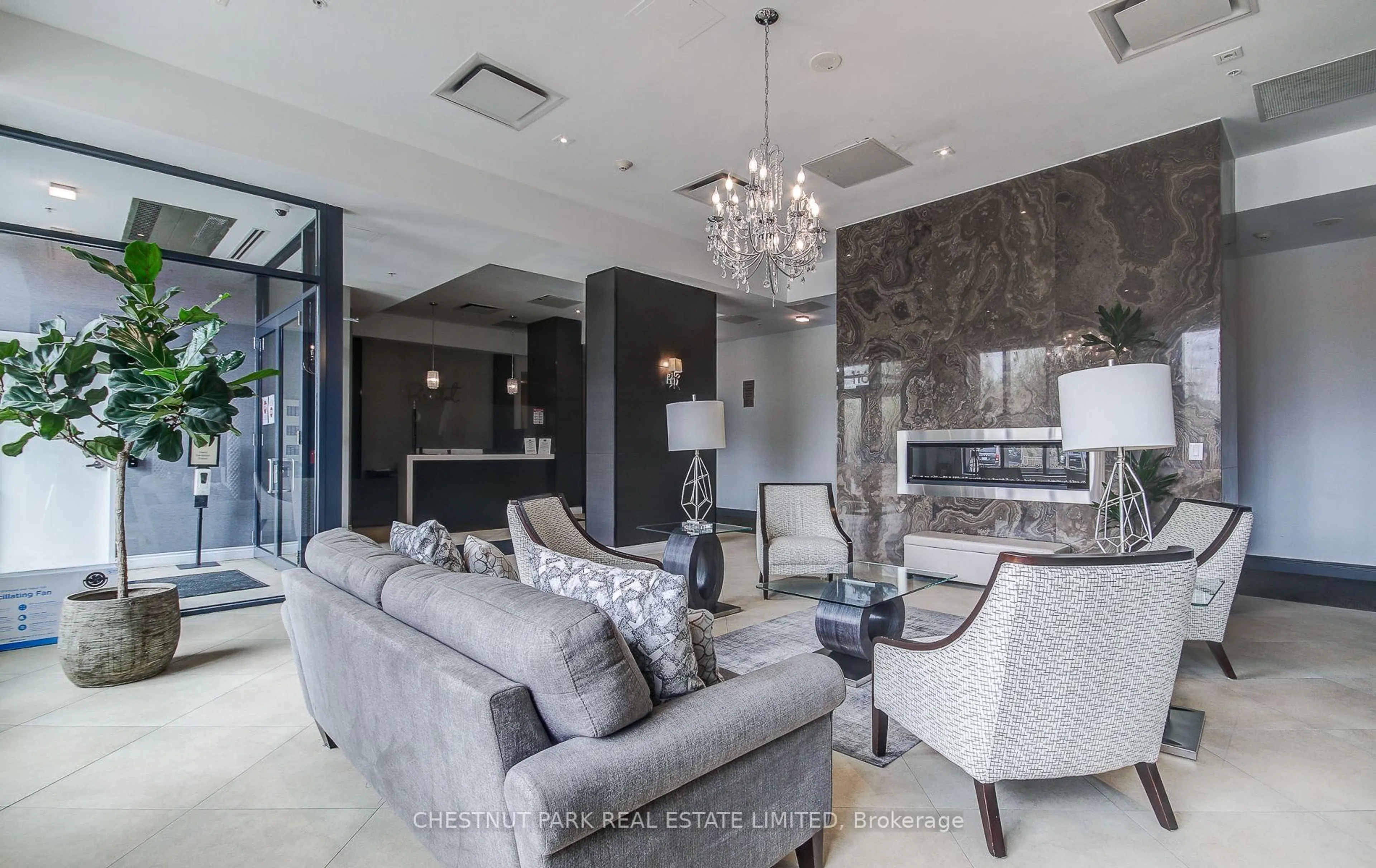 Living room with furniture, unknown for 11611 Yonge St #109, Richmond Hill Ontario L4E 1G2