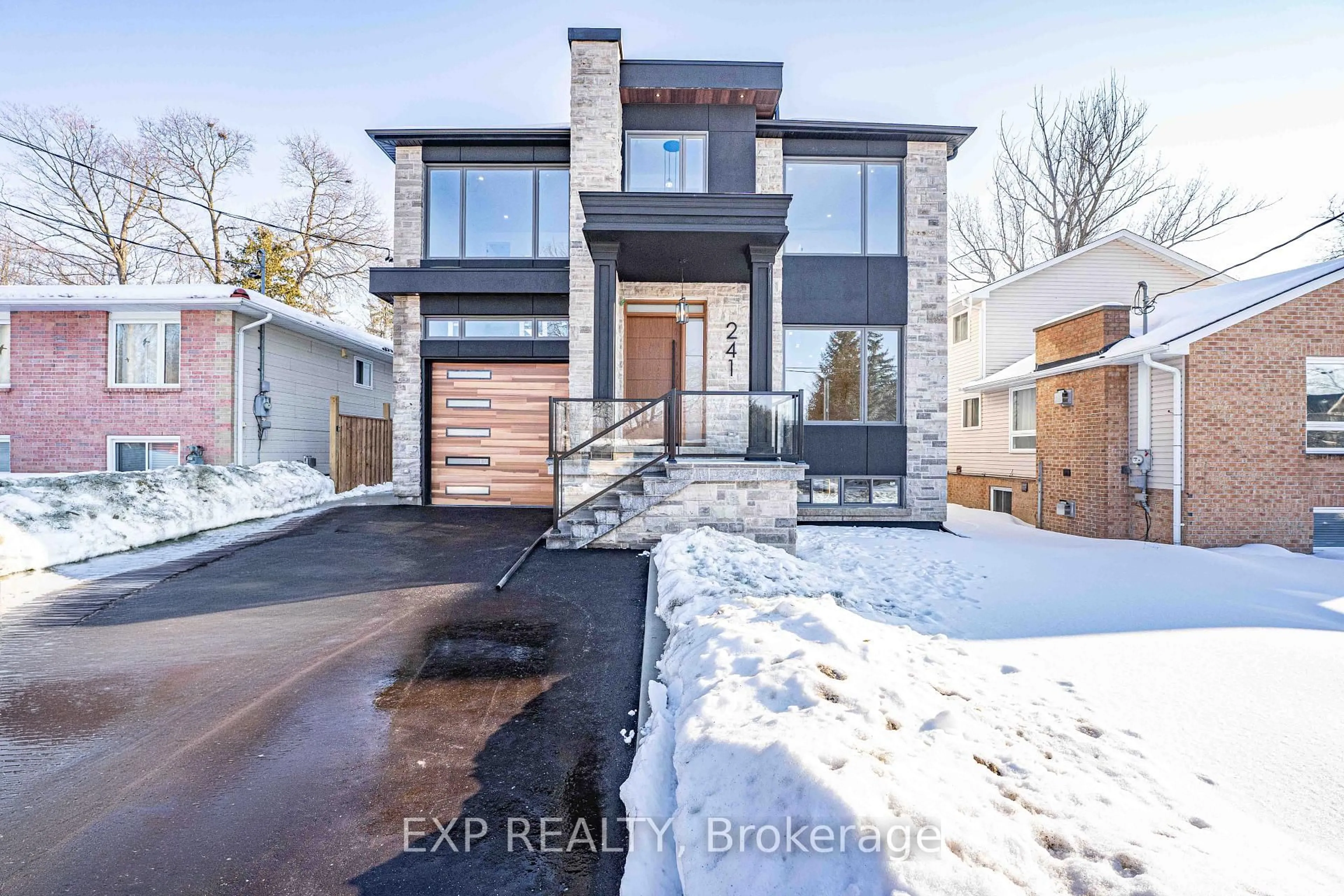 Home with brick exterior material, street for 241 Parkway Ave, Georgina Ontario L4P 2W1