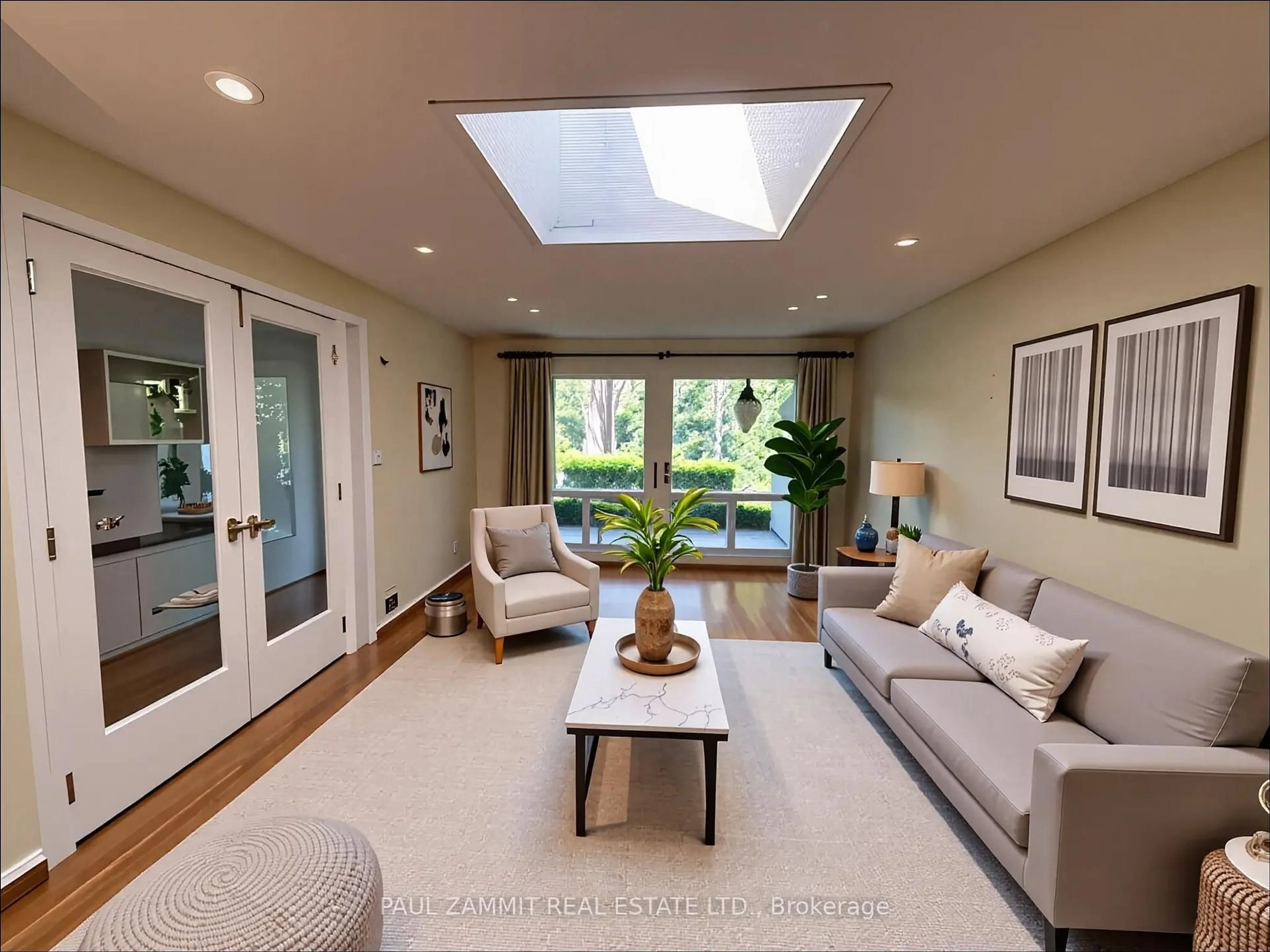 Living room with furniture, unknown for 114 Babcombe Dr, Markham Ontario L3T 1N1