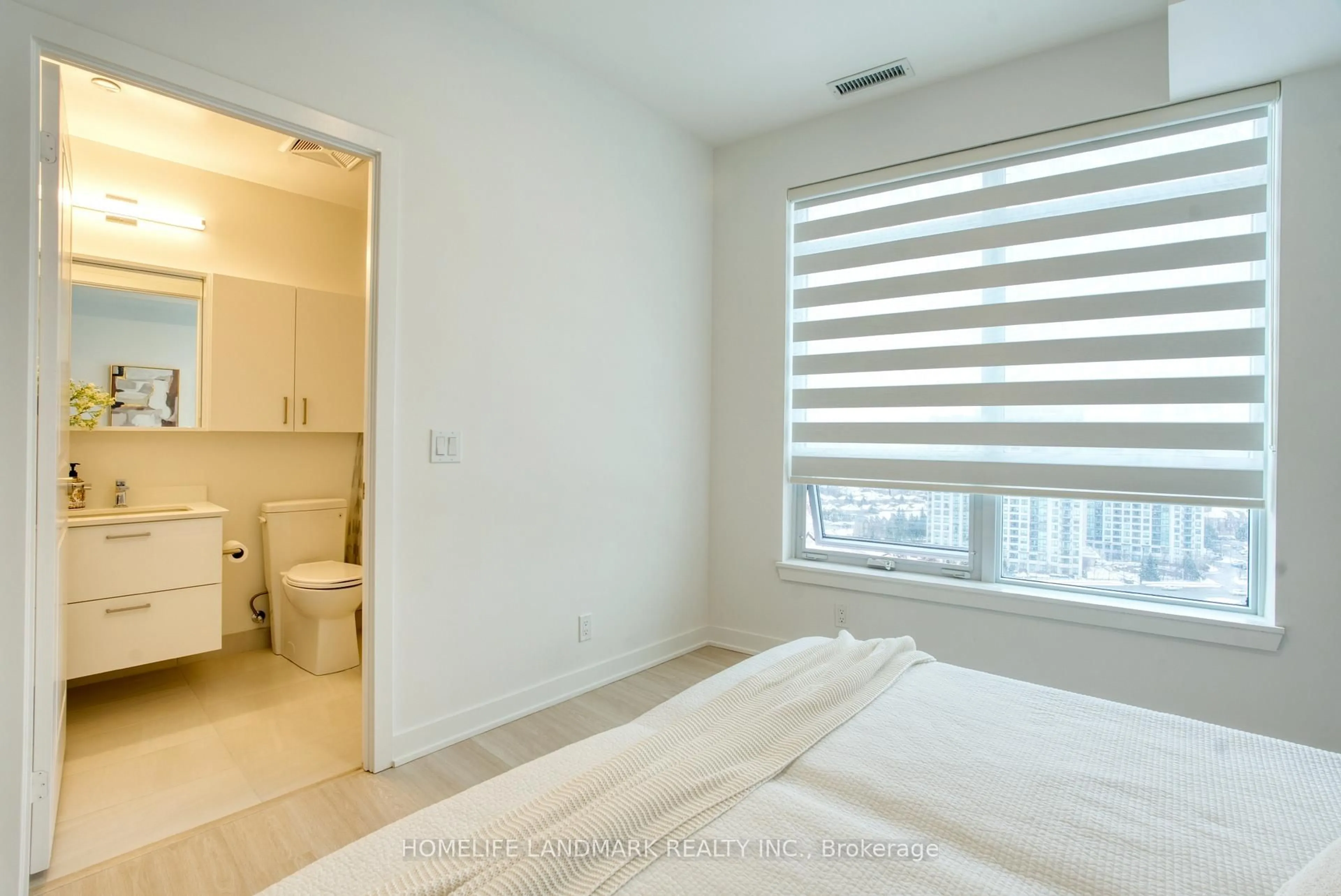 A pic of a room for 50 Upper Mall Way #B1505, Vaughan Ontario L4J 0L8