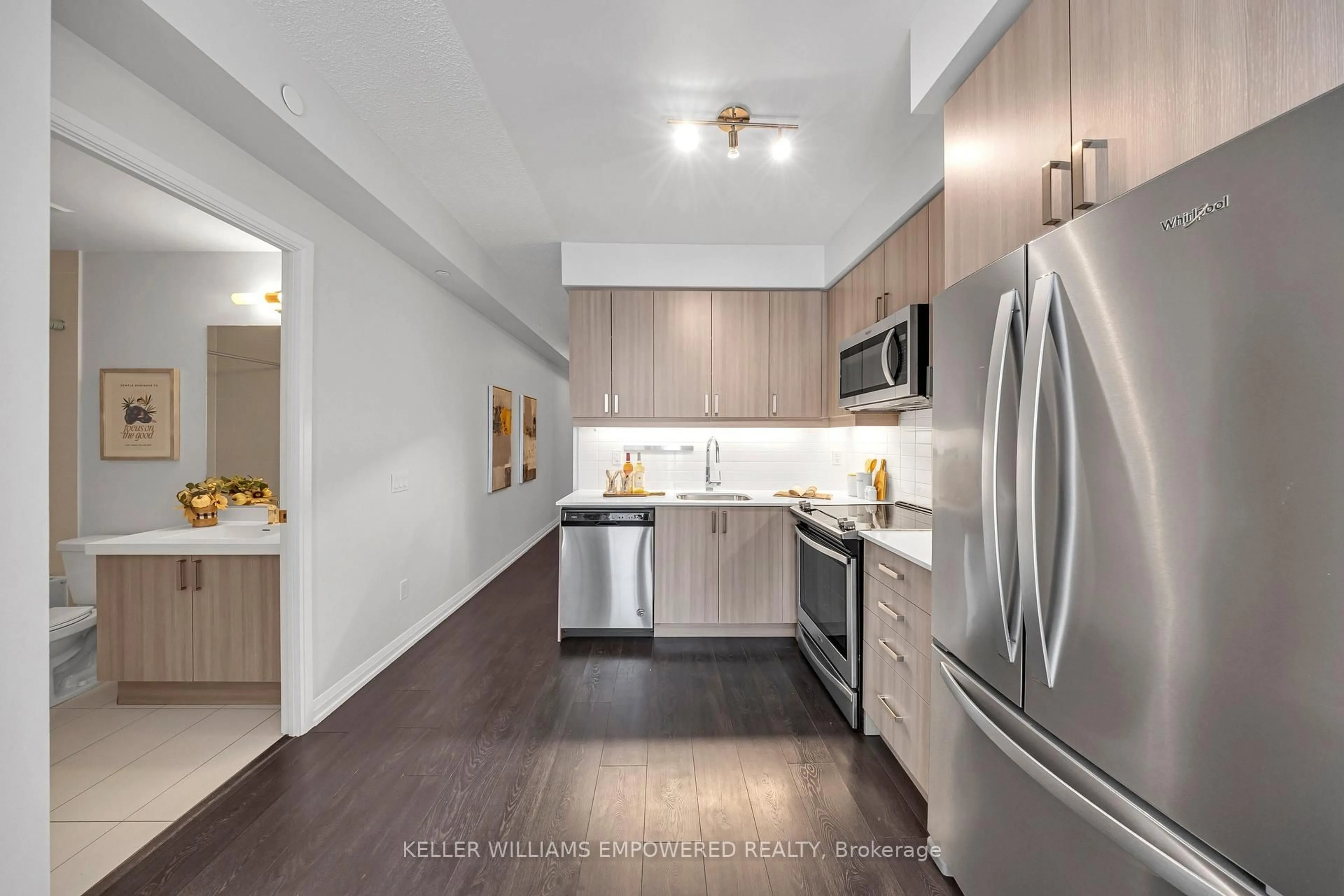 Unknown for 7895 Jane St #1812, Vaughan Ontario L4K 2M7