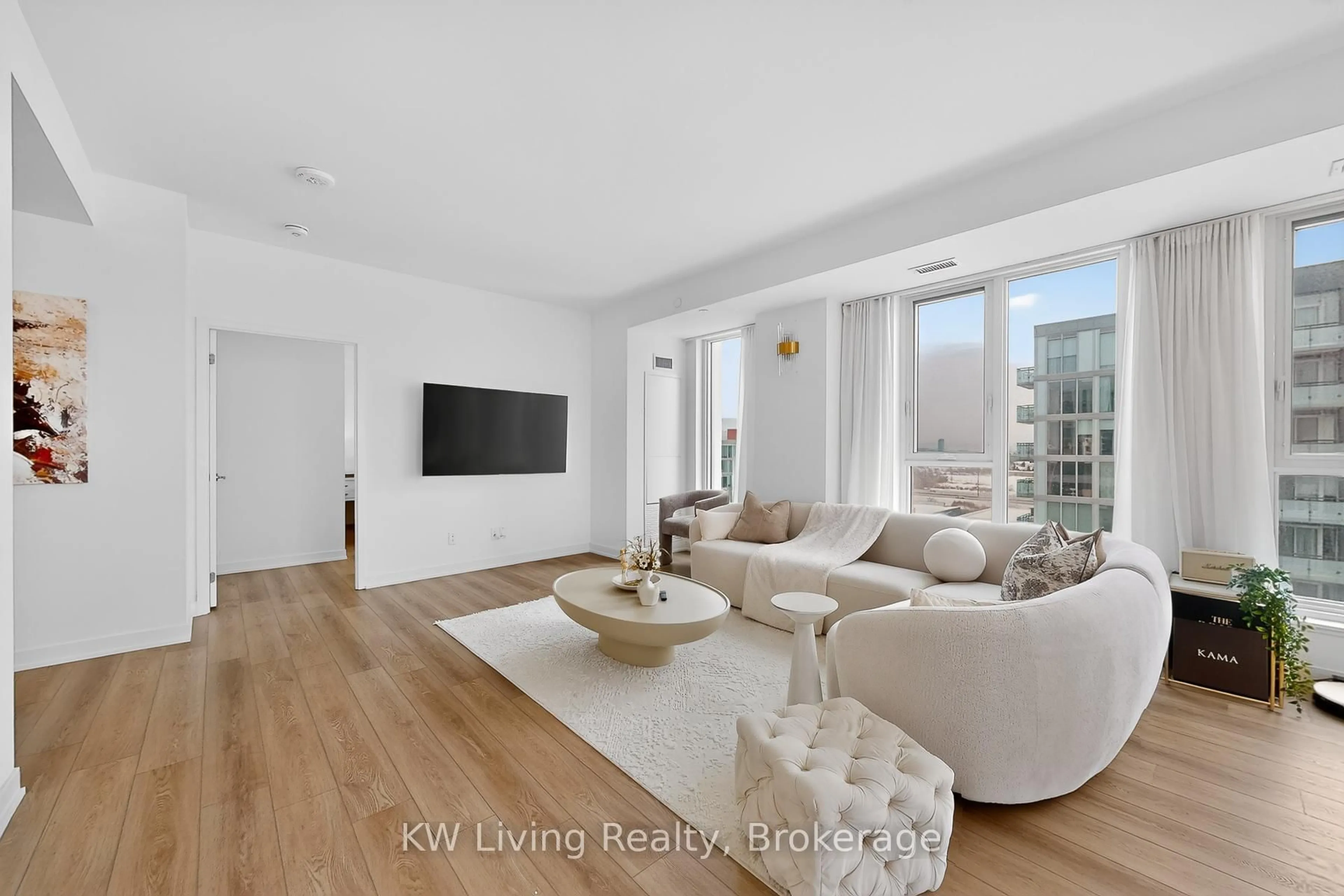 Living room with furniture, unknown for 8119 Birchmount Rd #1606, Markham Ontario L6G 0H6