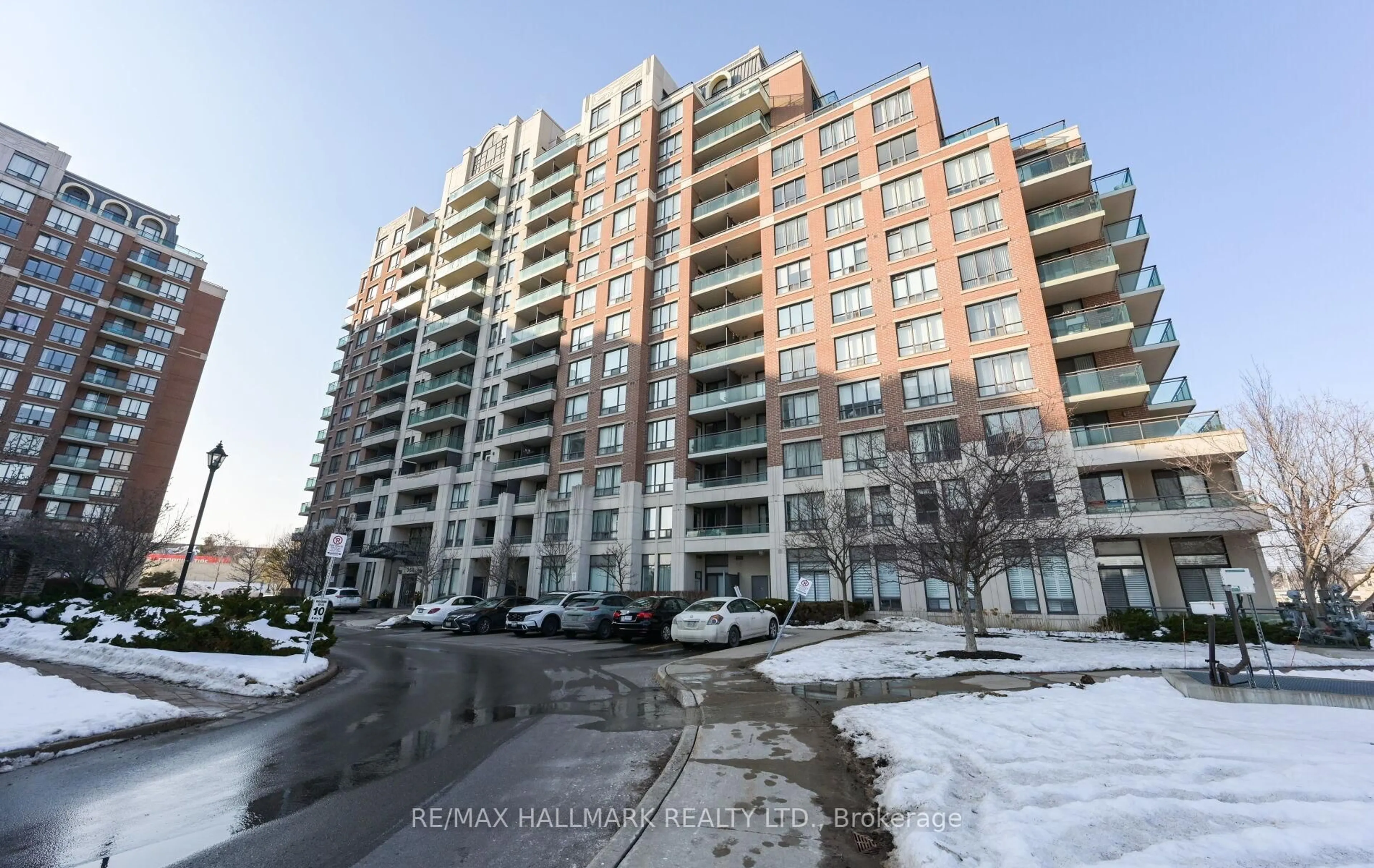Unknown for 350 Red Maple Rd #1016, Richmond Hill Ontario L4C 6P5