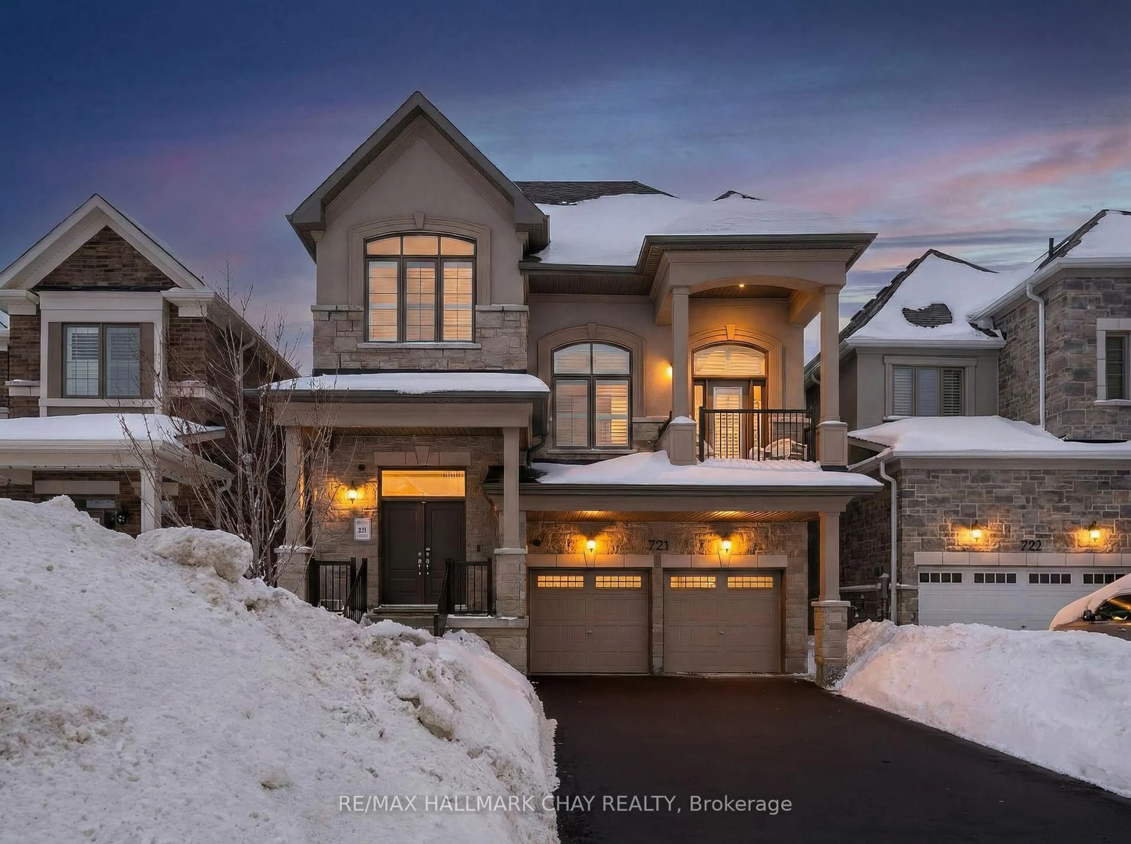 Home with brick exterior material, street for 721 Mika St, Innisfil Ontario L9S 0R8