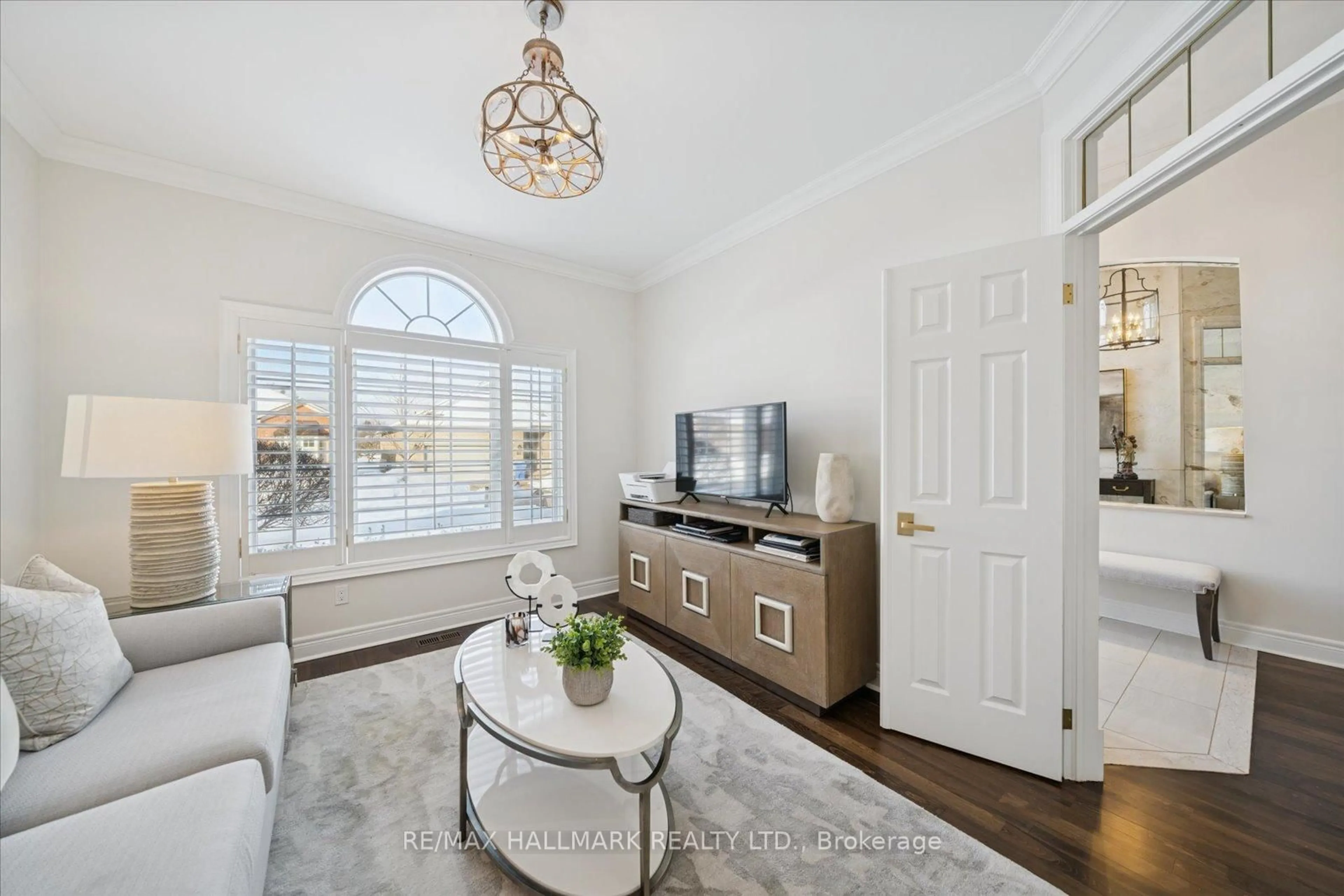 Living room with furniture, unknown for 86 Couples Gallery, Whitchurch-Stouffville Ontario L4A 1M7