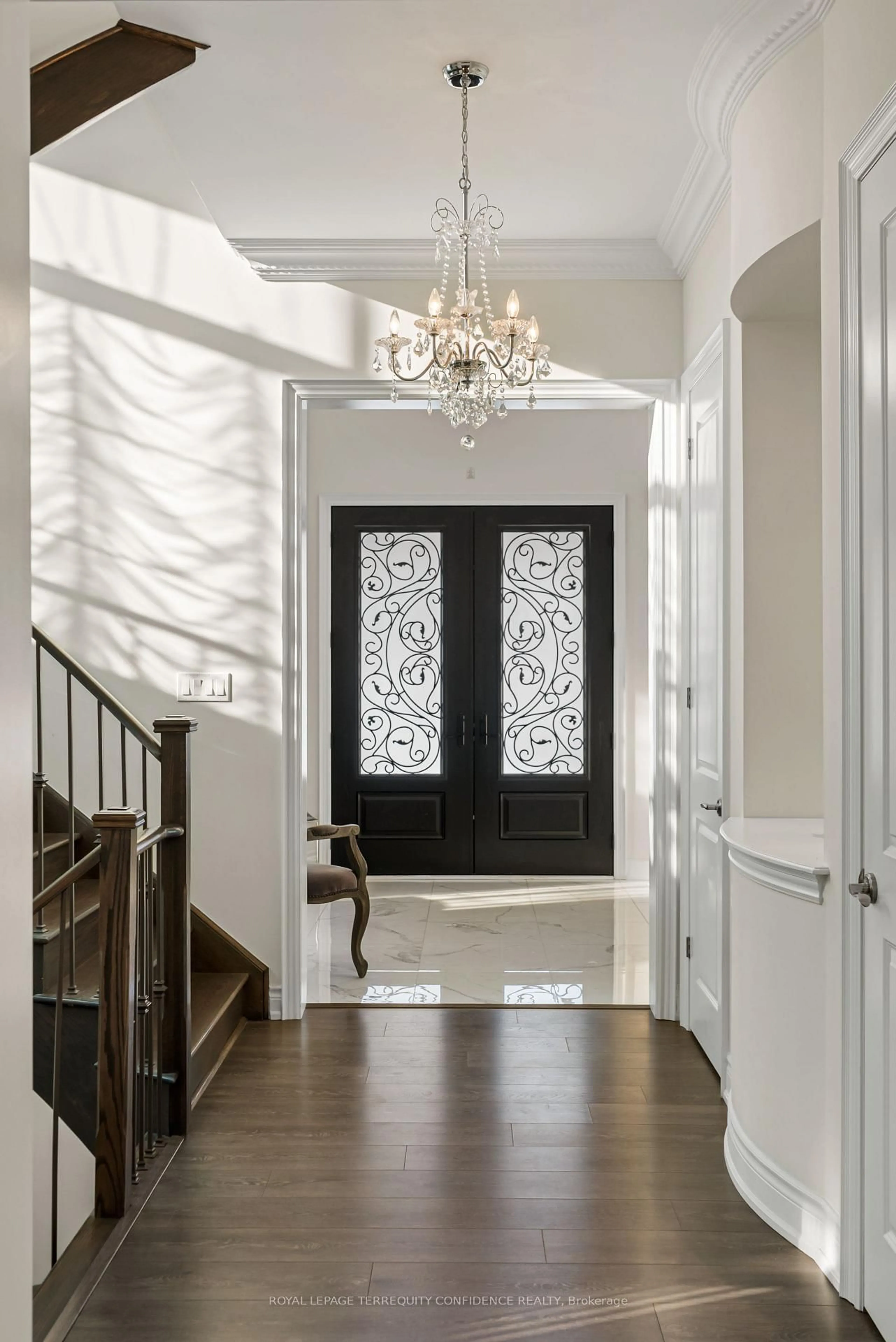 Indoor entryway for 23 Macmurchy Ave, King Ontario L0J 1C0