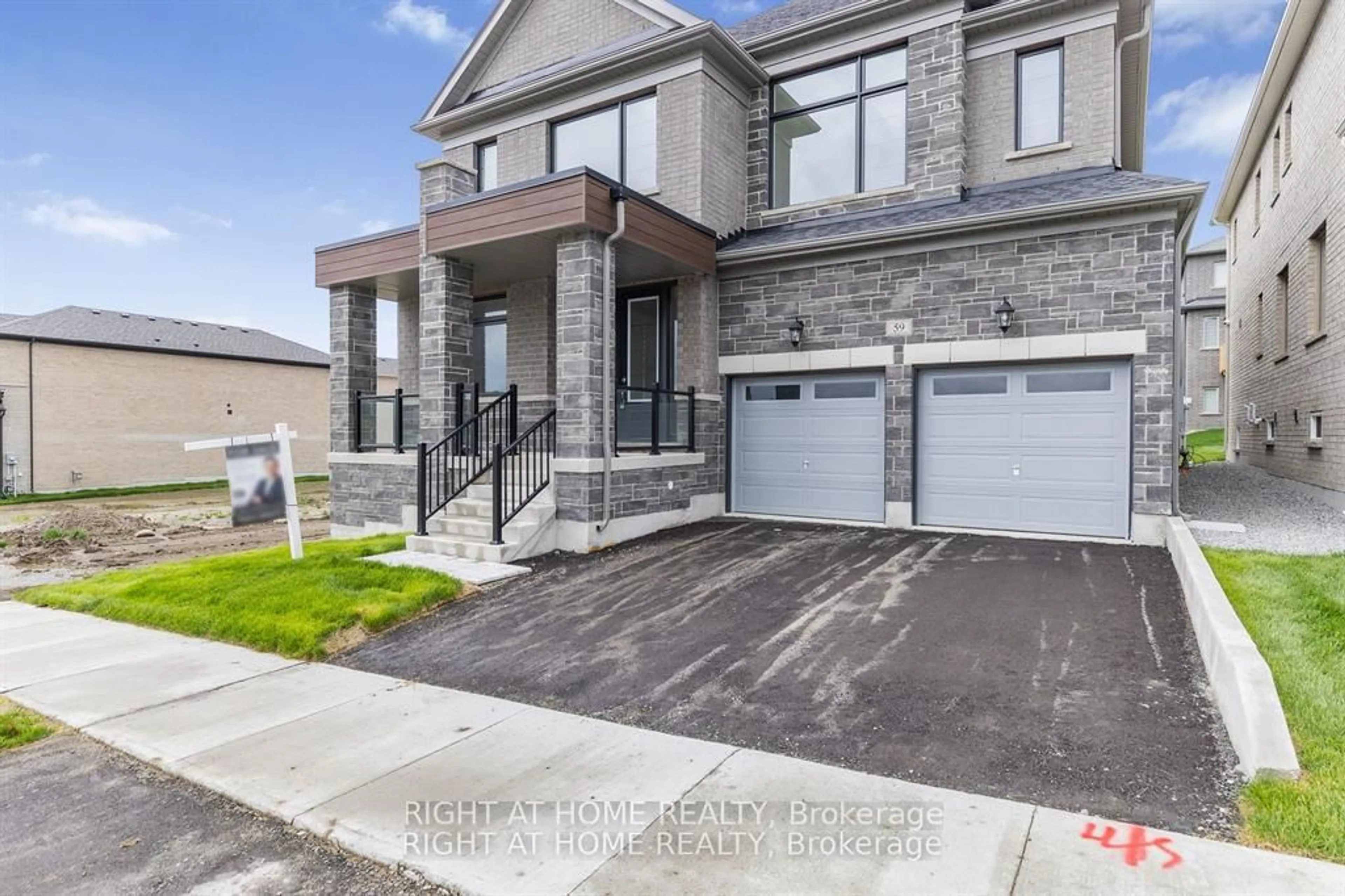 Home with brick exterior material, street for 59 Cunningham Dr, Bradford West Gwillimbury Ontario L0G 1B0
