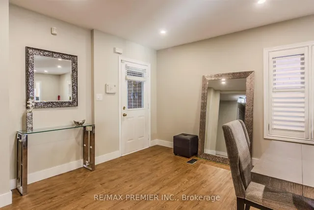 17 Villandry Cres, Vaughan 3