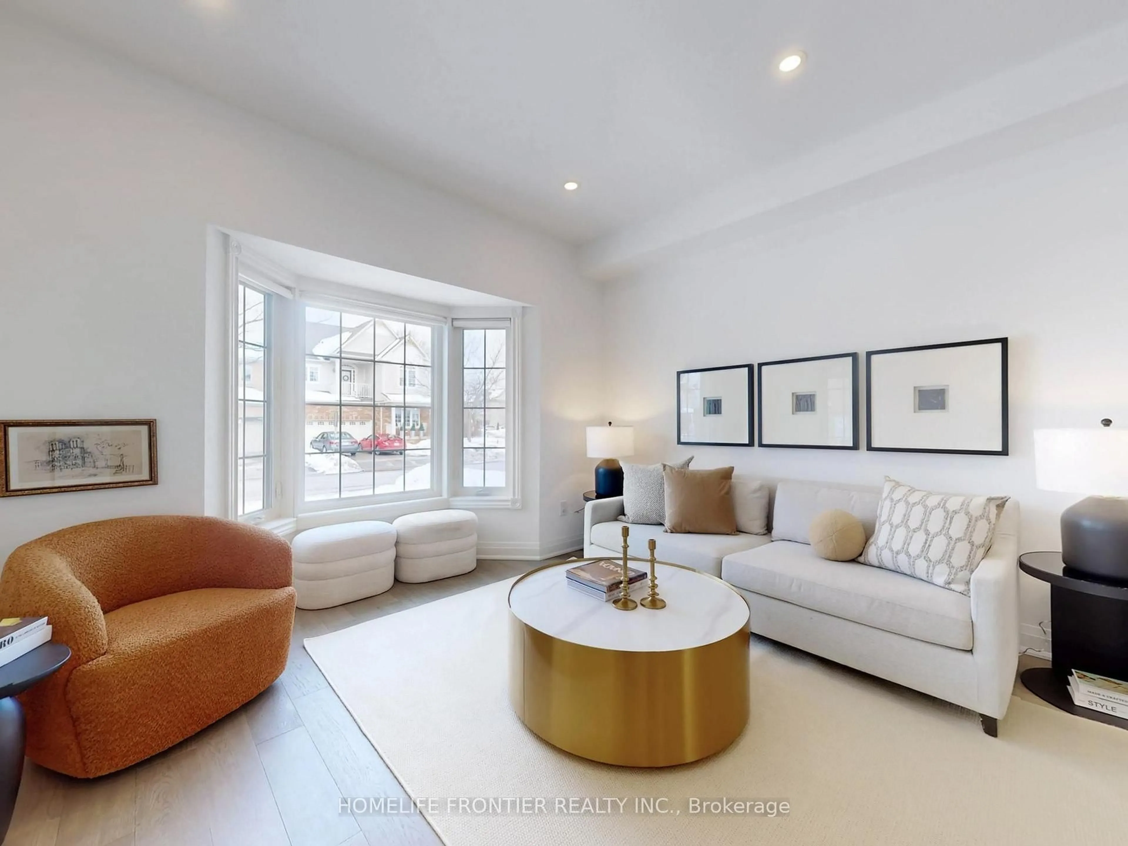 Living room with furniture, unknown for 73 Billingham Hts, Aurora Ontario L4G 7S5