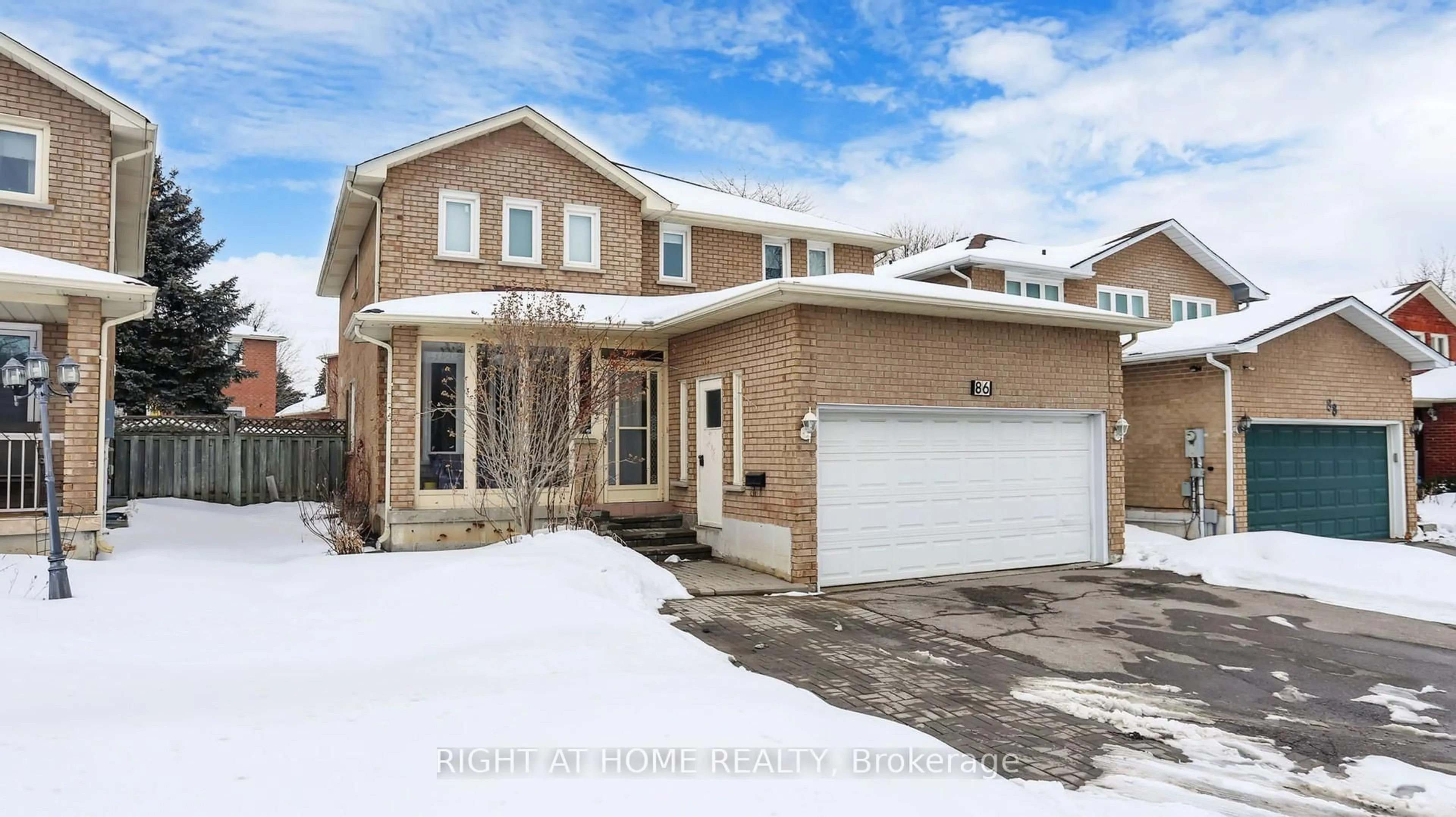 Home with brick exterior material, street for 86 Weldrick Rd, Richmond Hill Ontario L4T 8T7