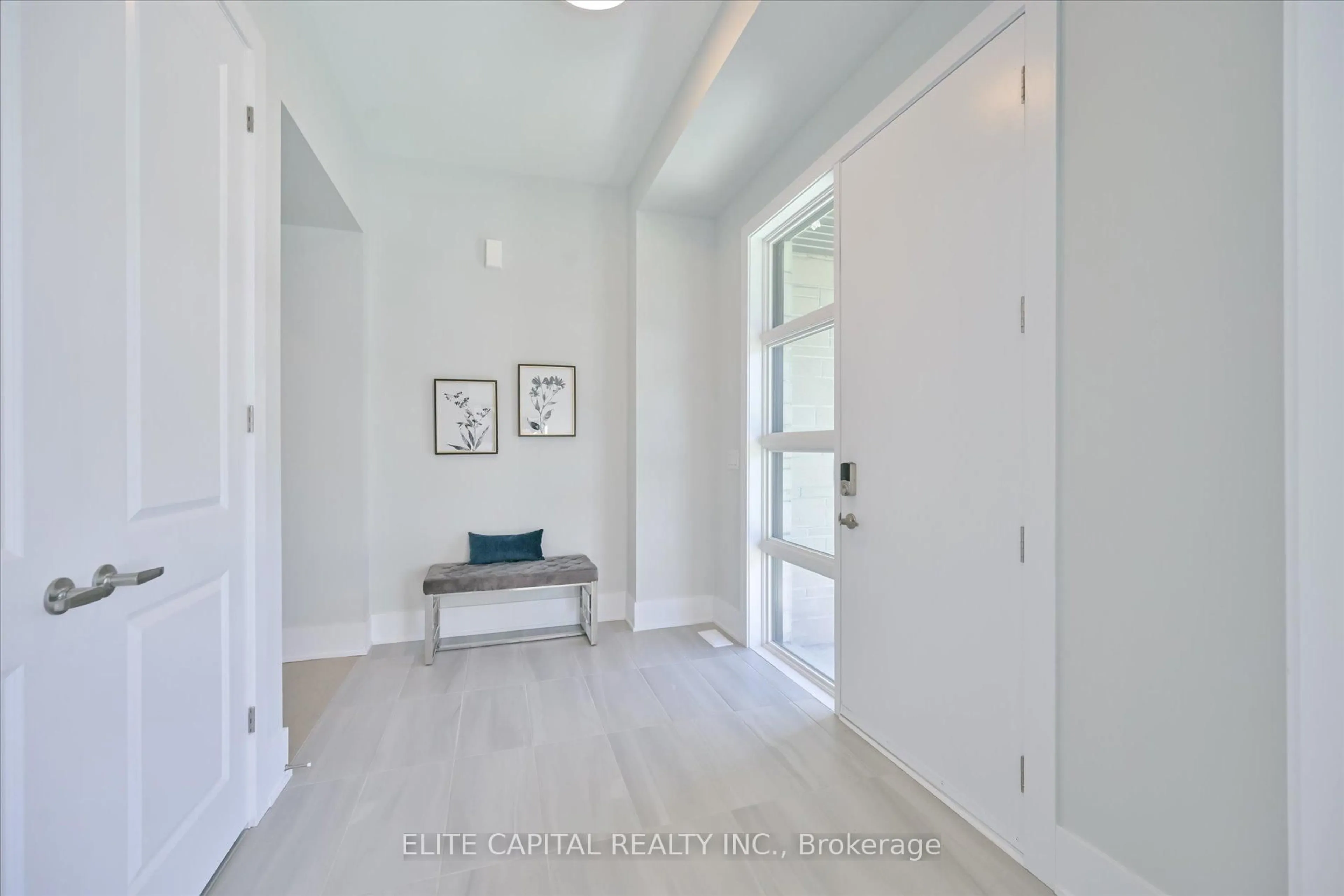 Indoor entryway for 45 Godfrey Willis Dr, Markham Ontario L6C 3N2