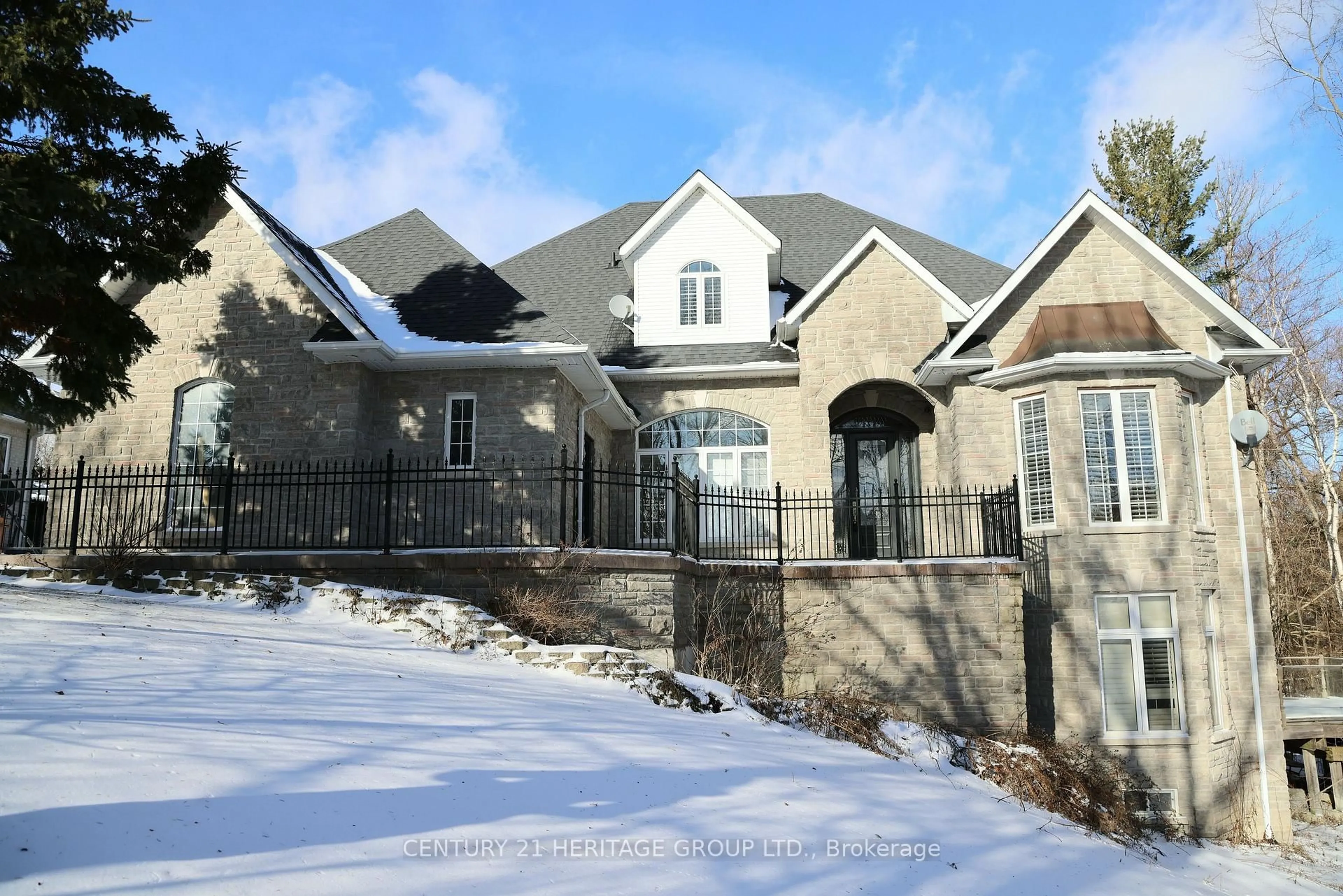Home with brick exterior material, street for 369 Coventry Hill Tr, Newmarket Ontario L3X 2A1