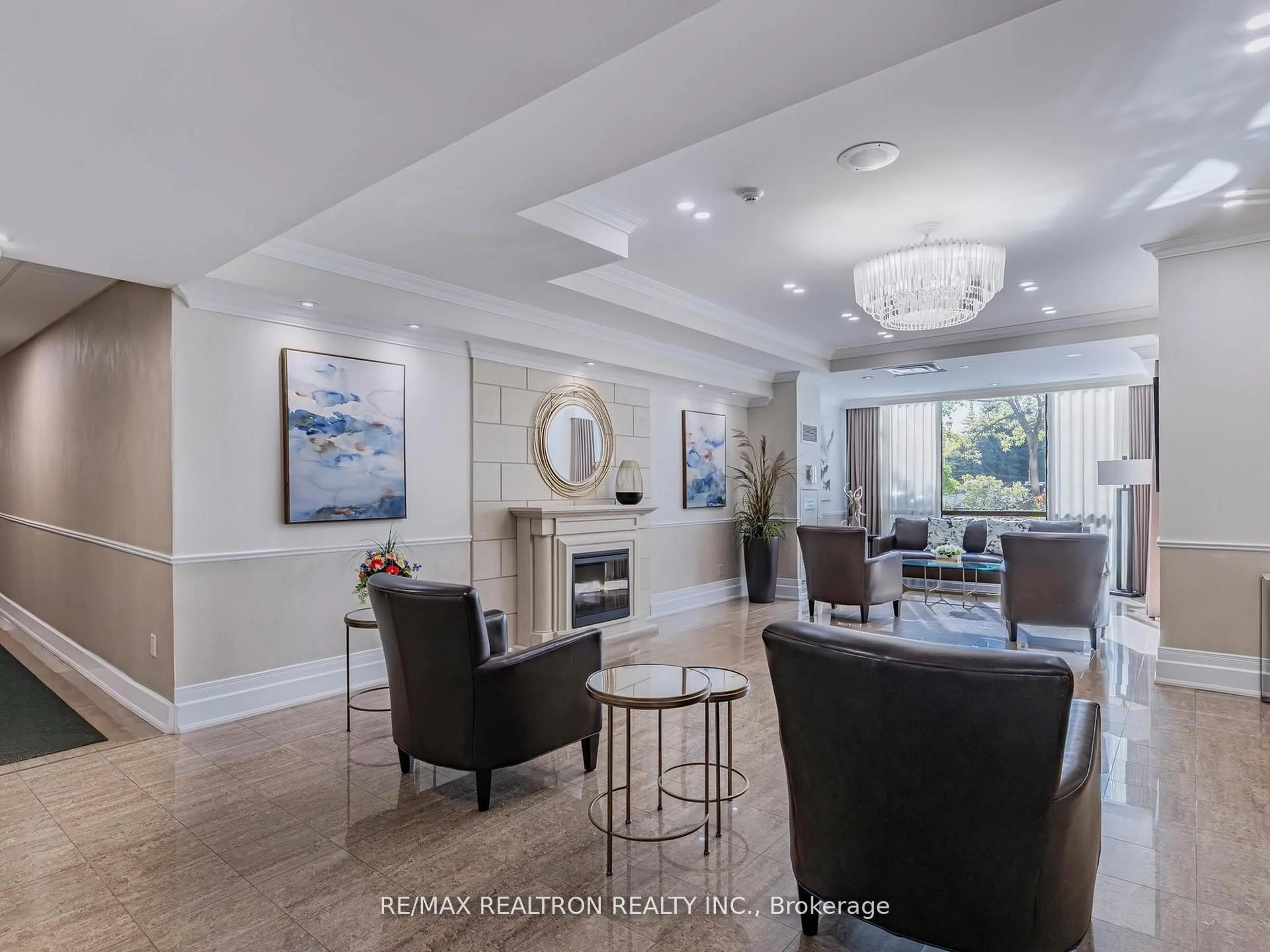 Unknown for 40 Harding Blvd #1015, Richmond Hill Ontario L4C 9S5