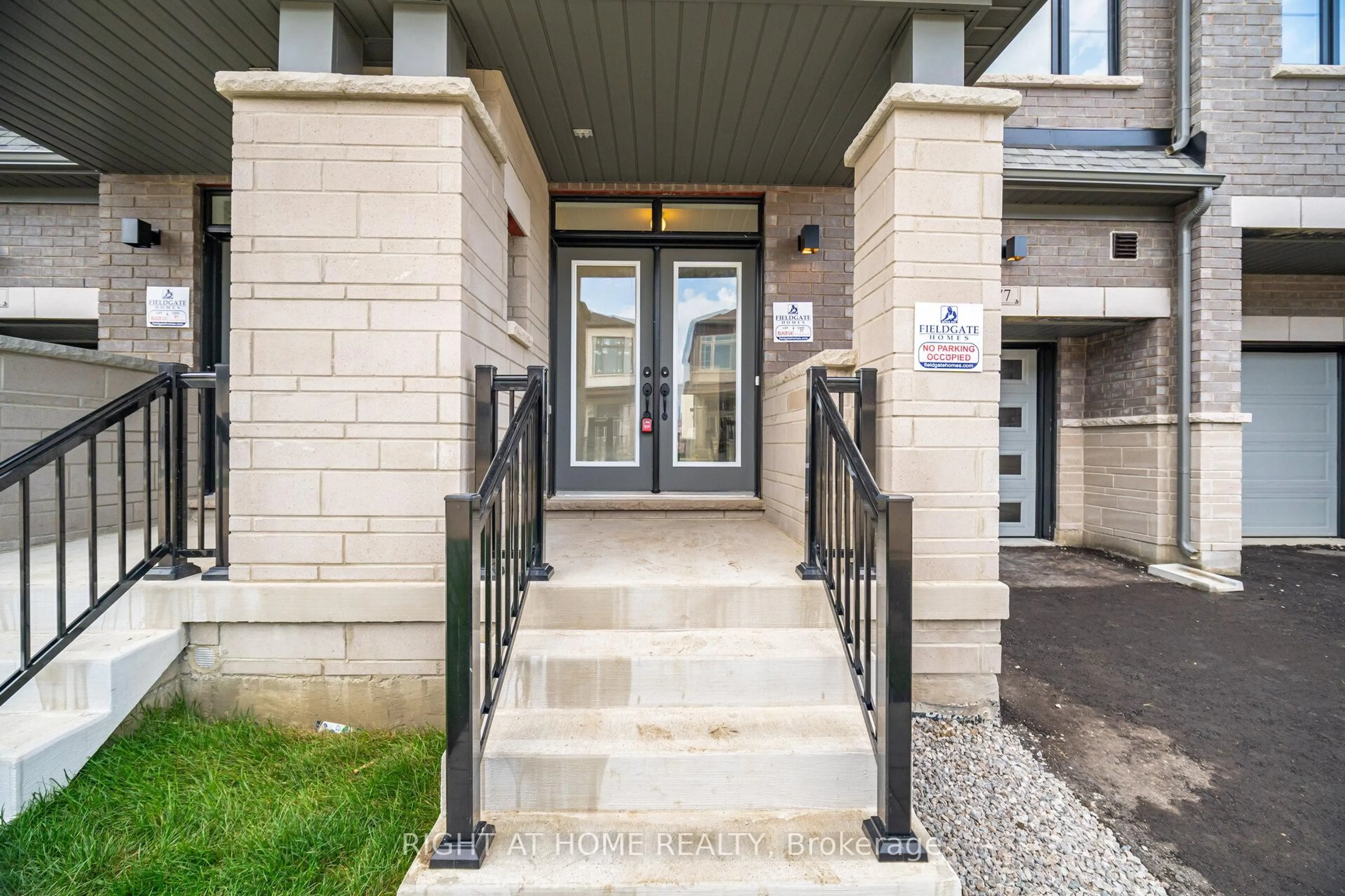 Unknown for 77 Singhampton Rd, Vaughan Ontario L4H 3N5