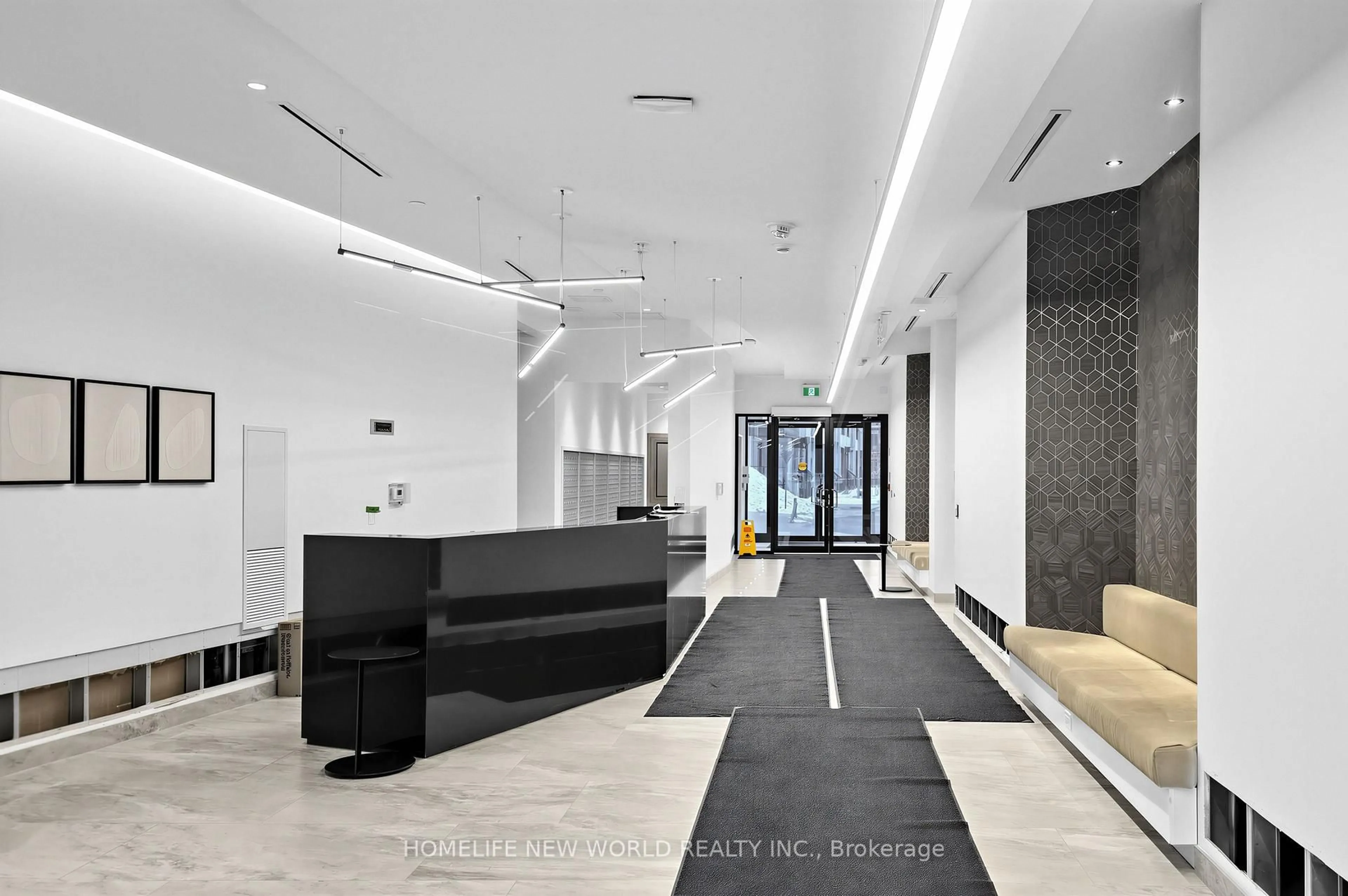 Lobby for 2 David Eyer Rd #933, Richmond Hill Ontario L4S 0N6